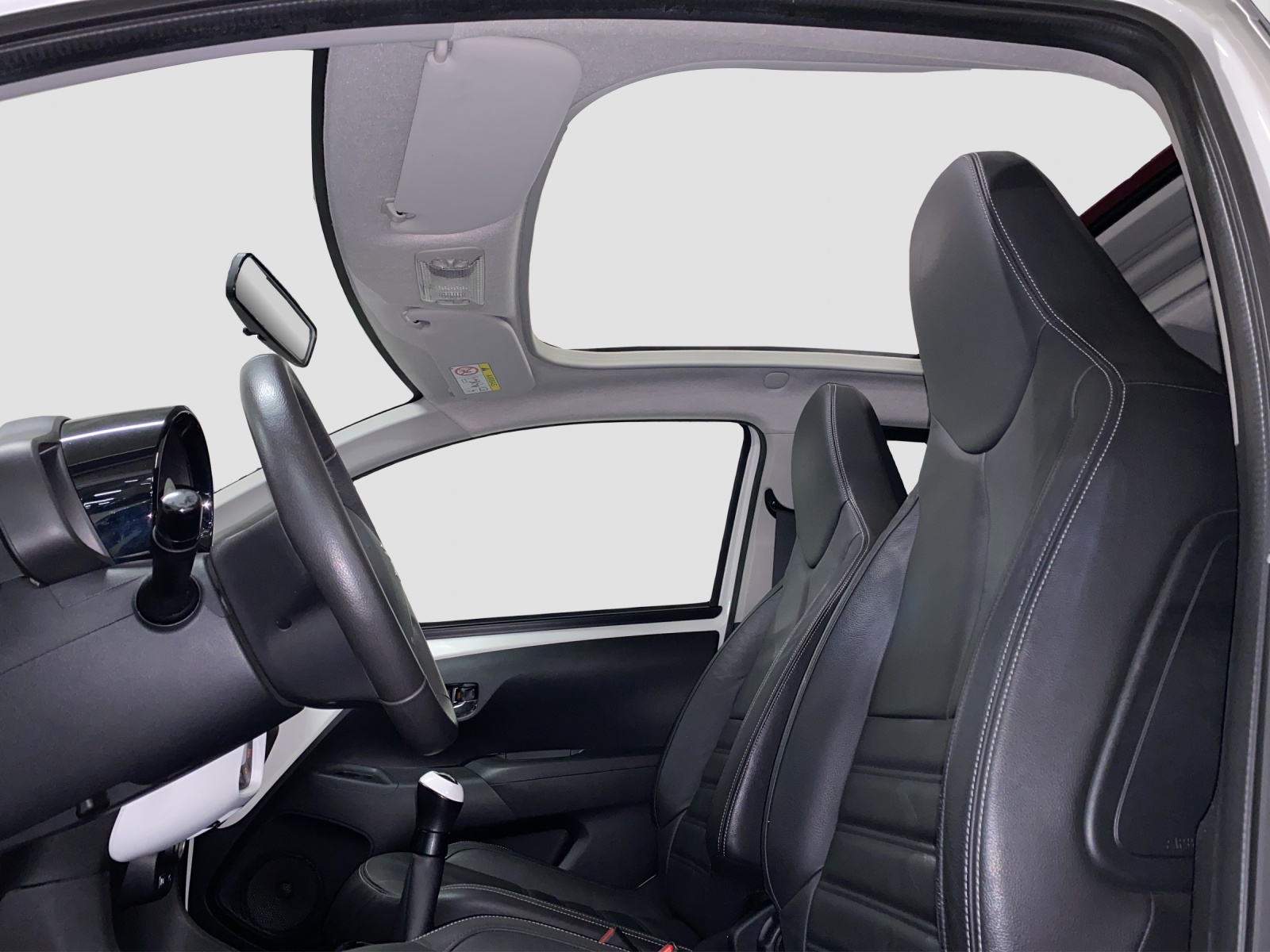 PEUGEOT 108 1.2 PureTech Allure Top-image-6