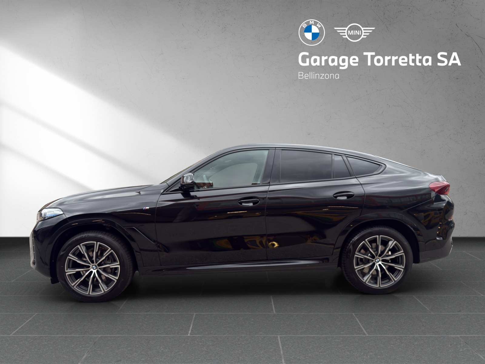 BMW X6 xDrive 48V 40i M Sport Steptronic-showroom-element-1