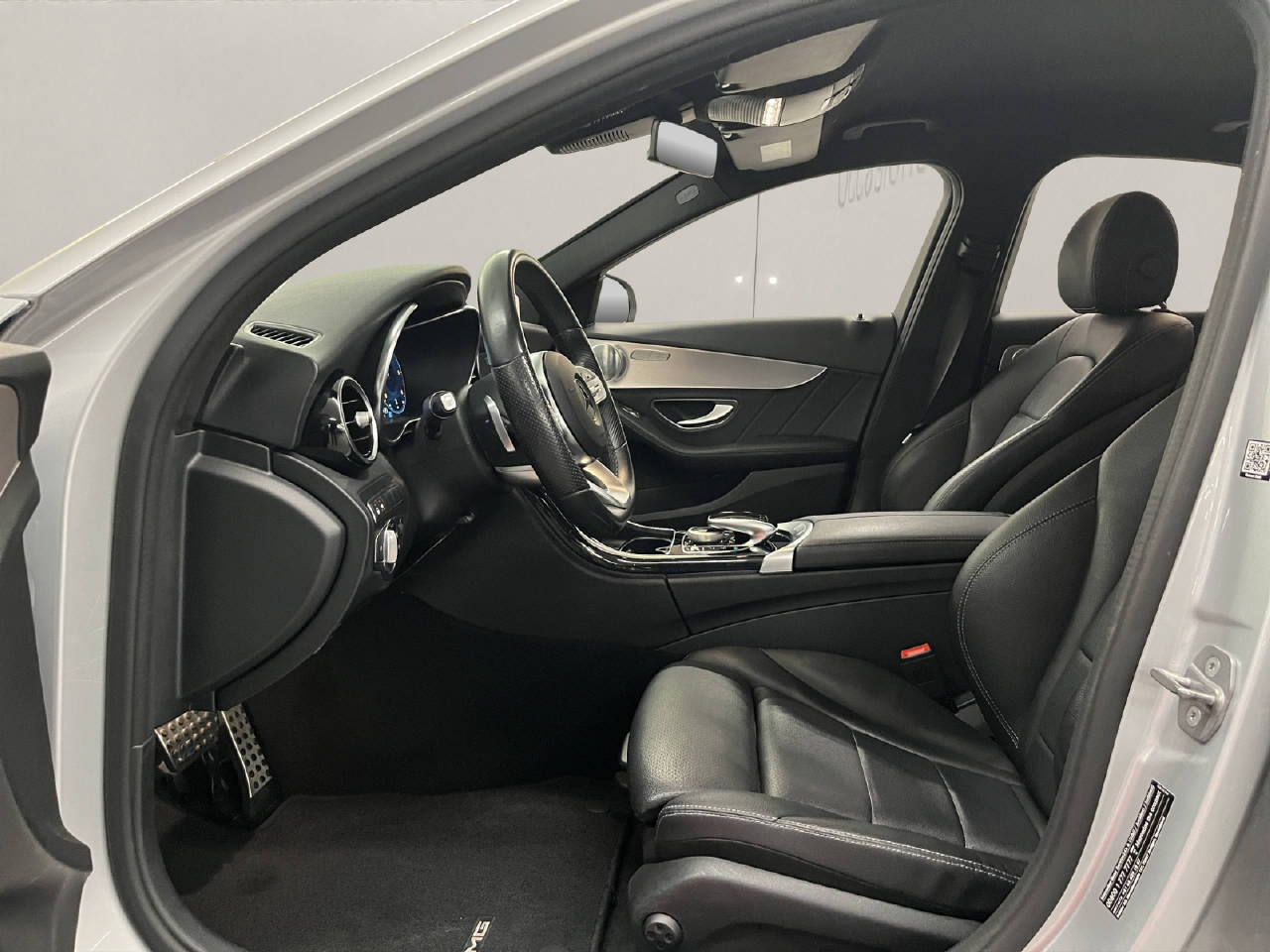 MERCEDES-BENZ C 220 d AMG Line 4matic-image-6