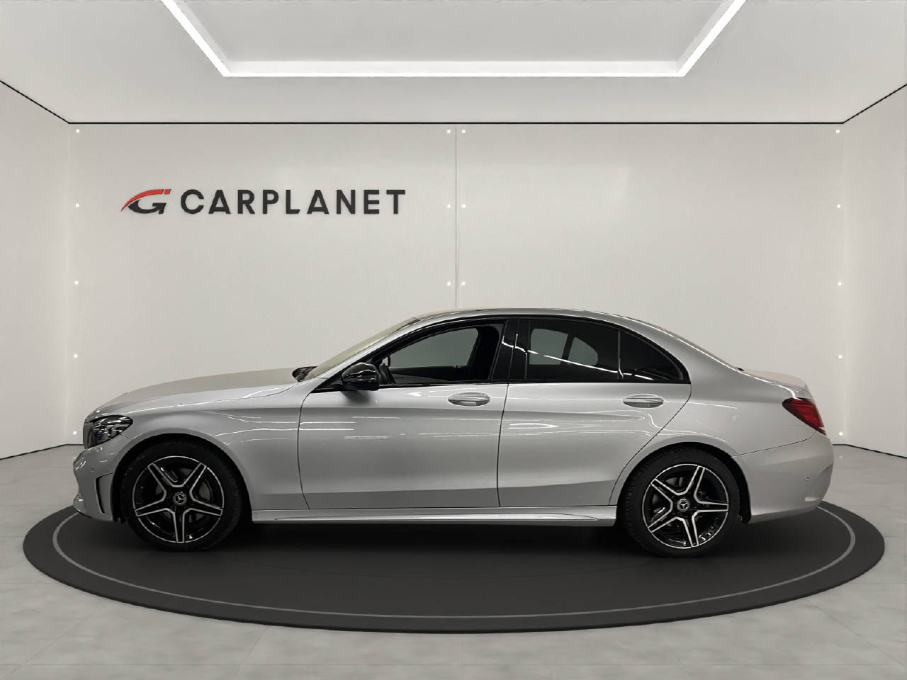 MERCEDES-BENZ C 220 d AMG Line 4matic-image-2