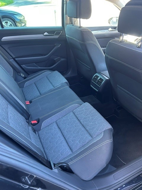 VW Passat 2.0 TDI BMT Business 4Motion DSG-image-5