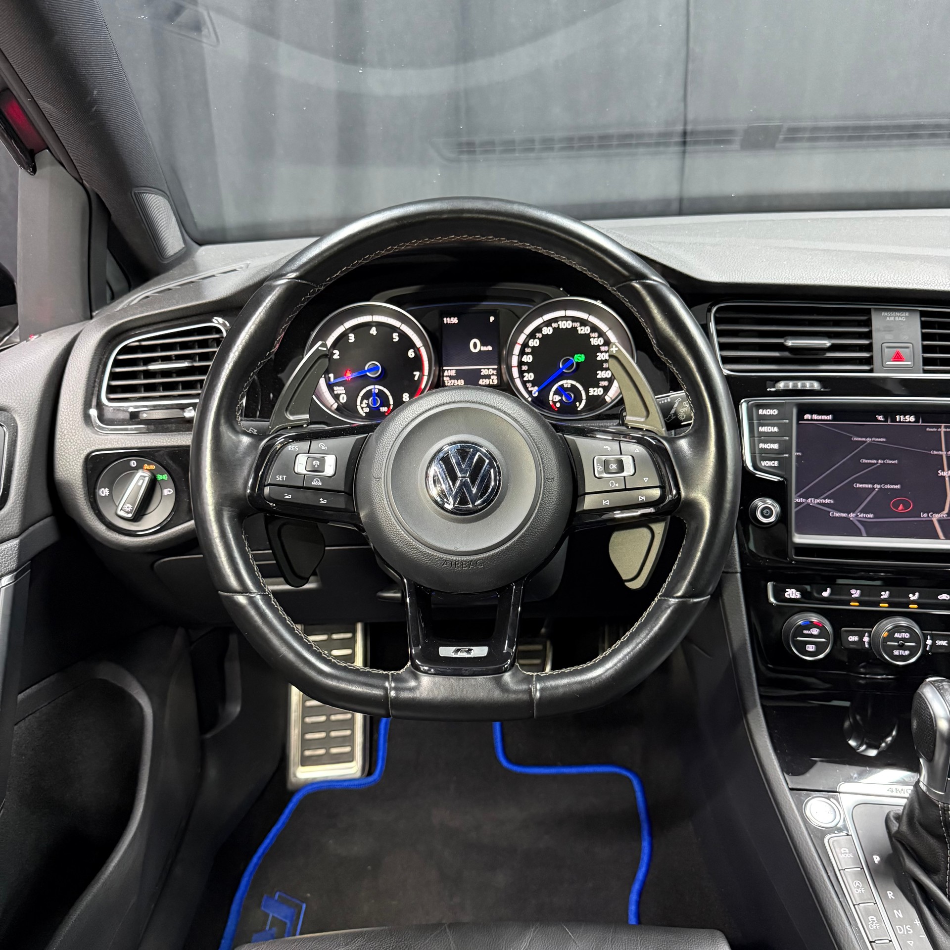 VW Golf 2.0 TSI R 4Motion DSG-image-11