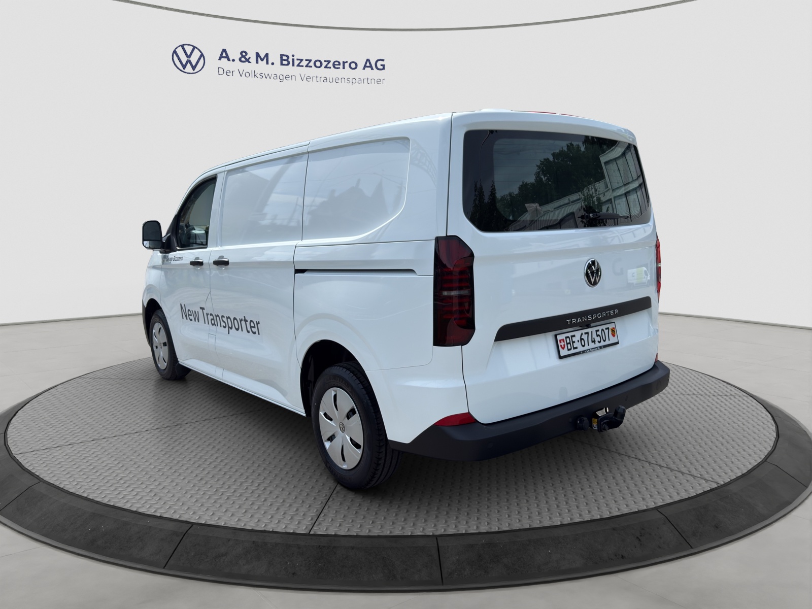VW Transporter 2.0 TDI Automat-showroom-element-2