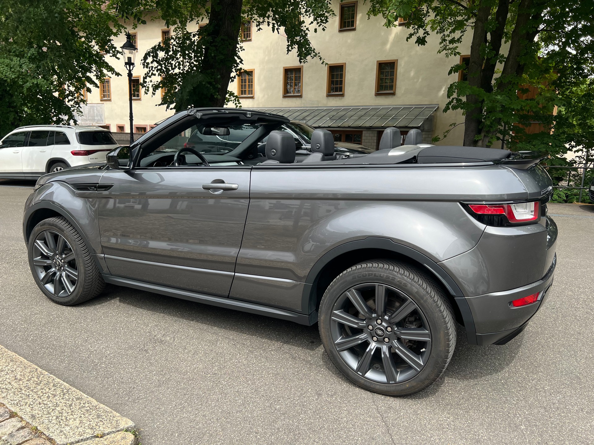 LAND ROVER 2.0 TD4 SE Dynamic-image-11