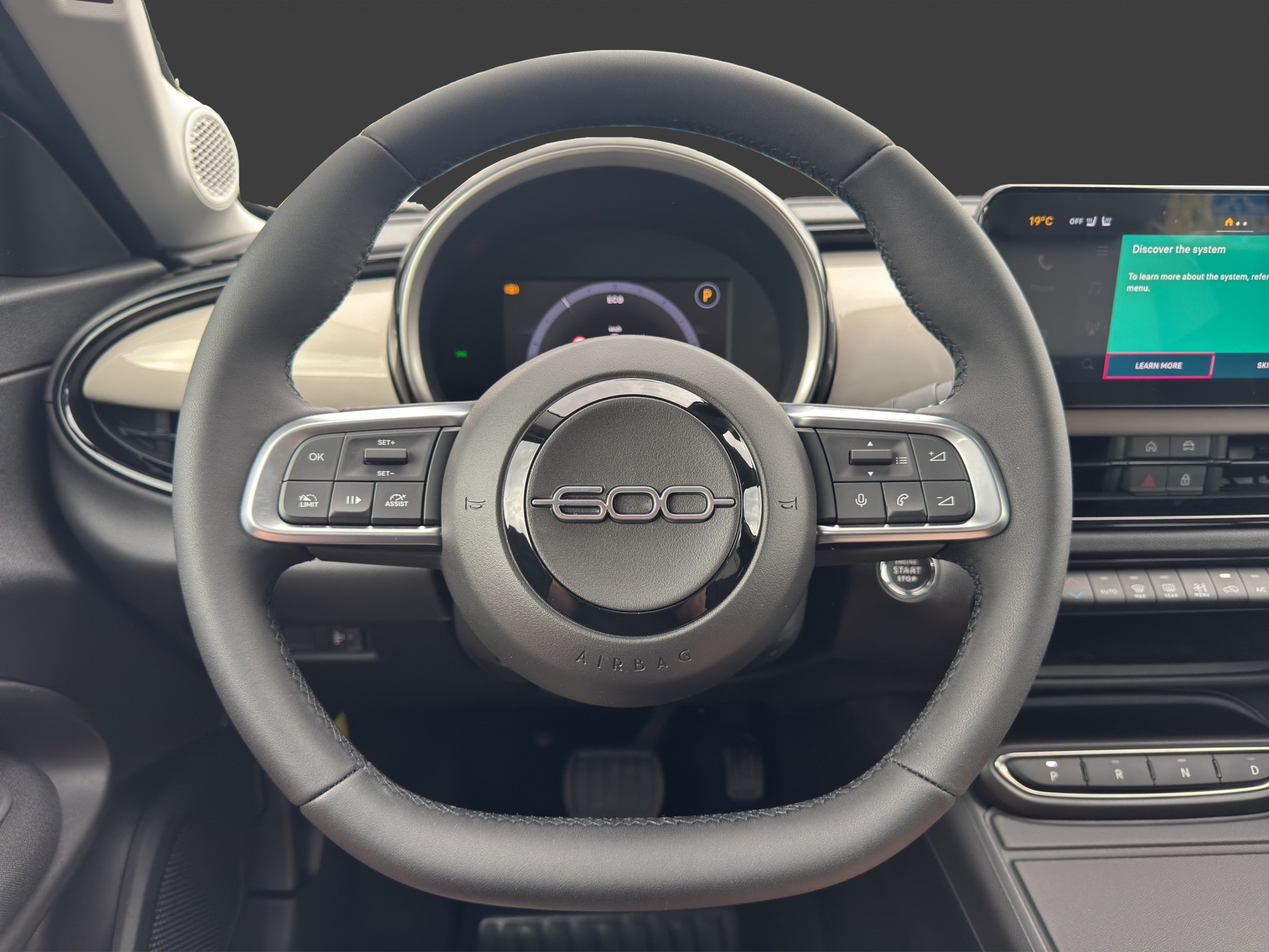 FIAT 600h Mild Hybrid Icon Swiss Edition-image-10