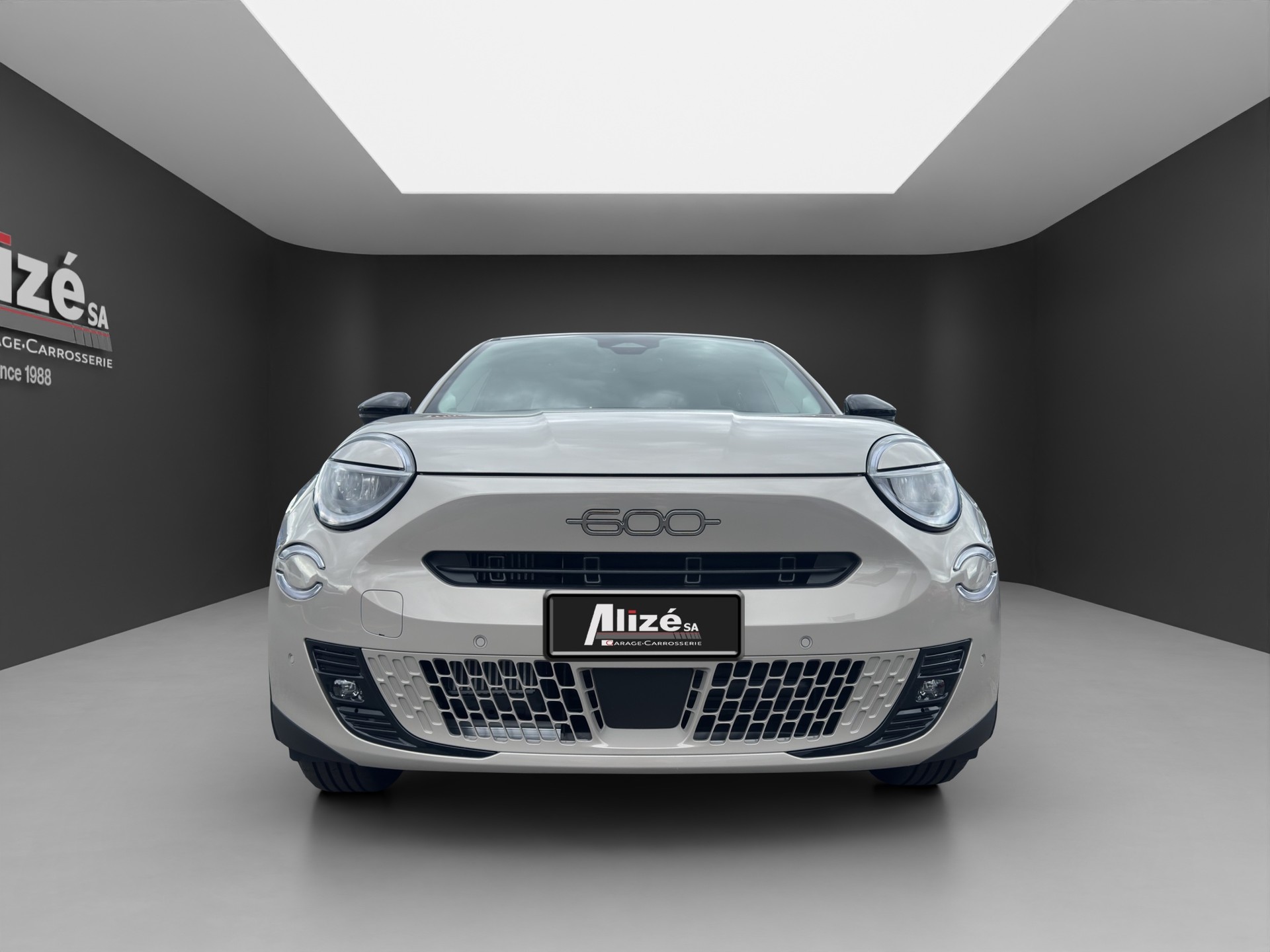 FIAT 600h Mild Hybrid Icon Swiss Edition-image-1