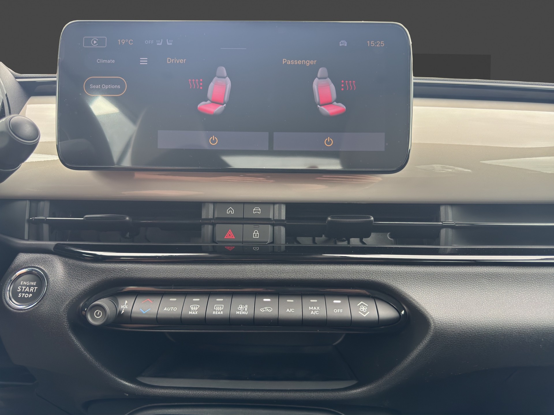 FIAT 600h Mild Hybrid Icon Swiss Edition-image-15