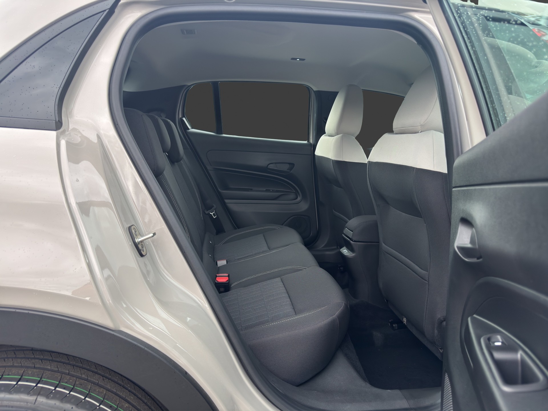 FIAT 600h Mild Hybrid Icon Swiss Edition-image-18
