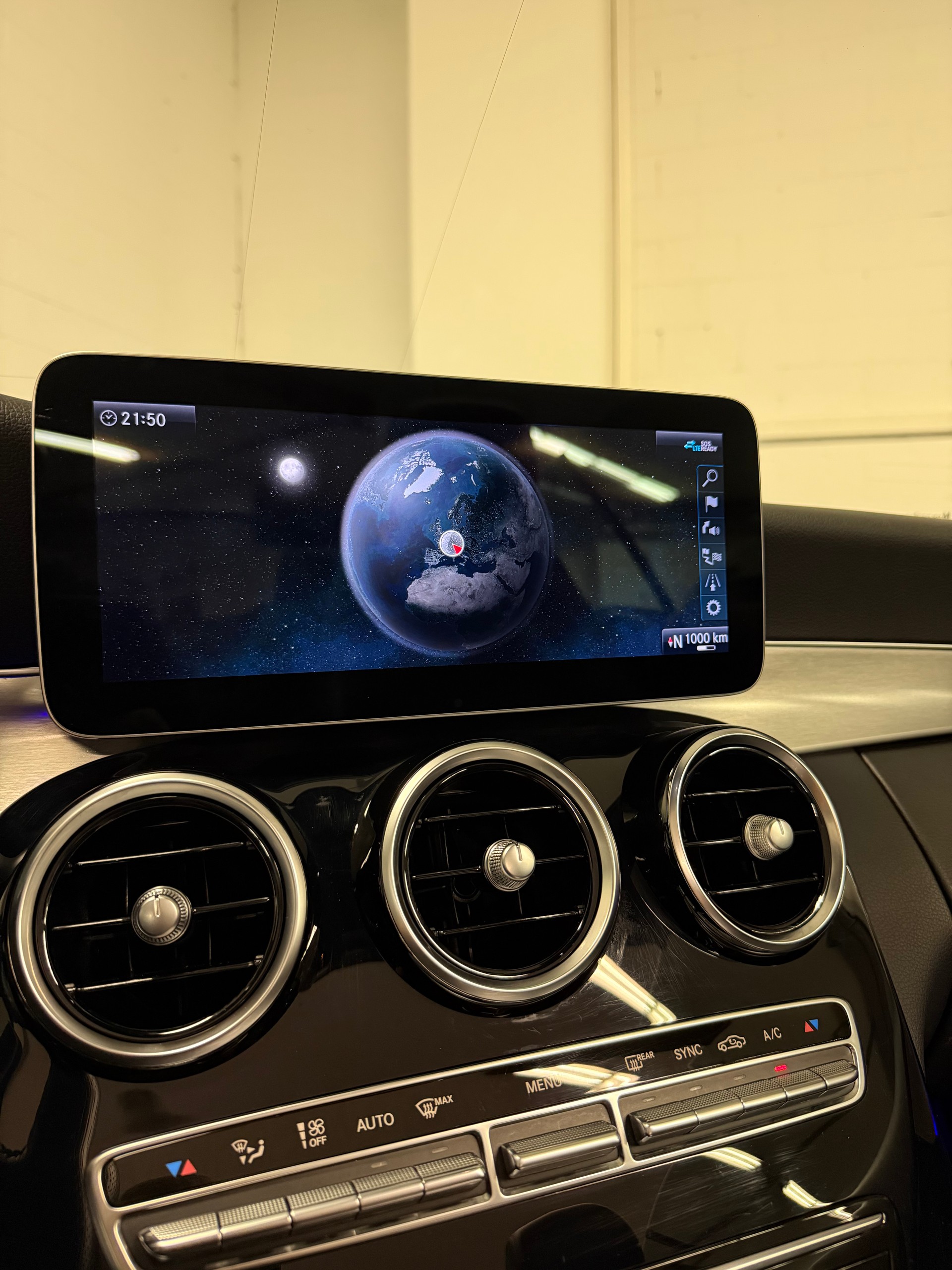 MERCEDES-BENZ C 200 AMG Line Cabriolet 9G-Tronic-image-14
