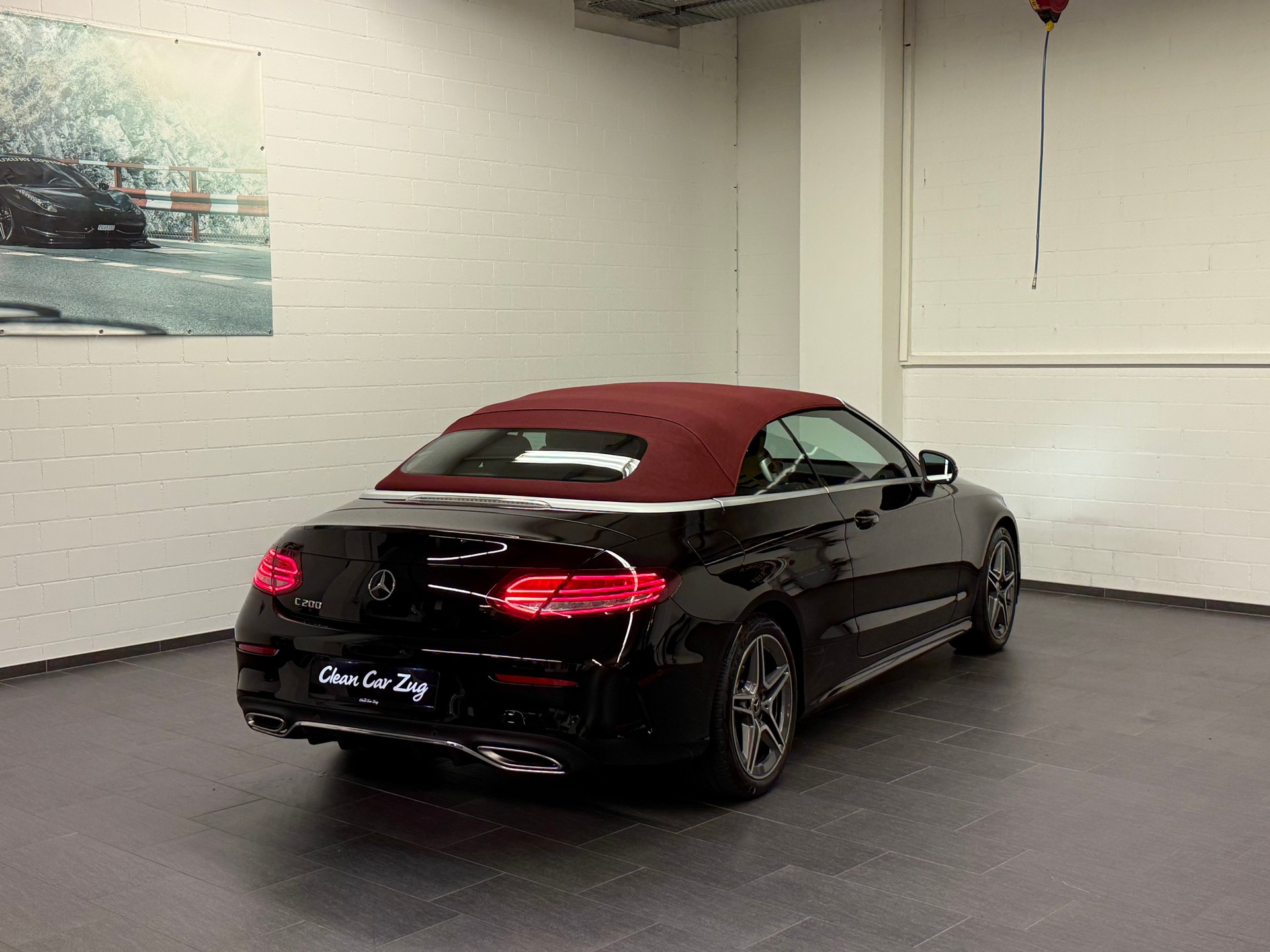 MERCEDES-BENZ C 200 AMG Line Cabriolet 9G-Tronic-image-2