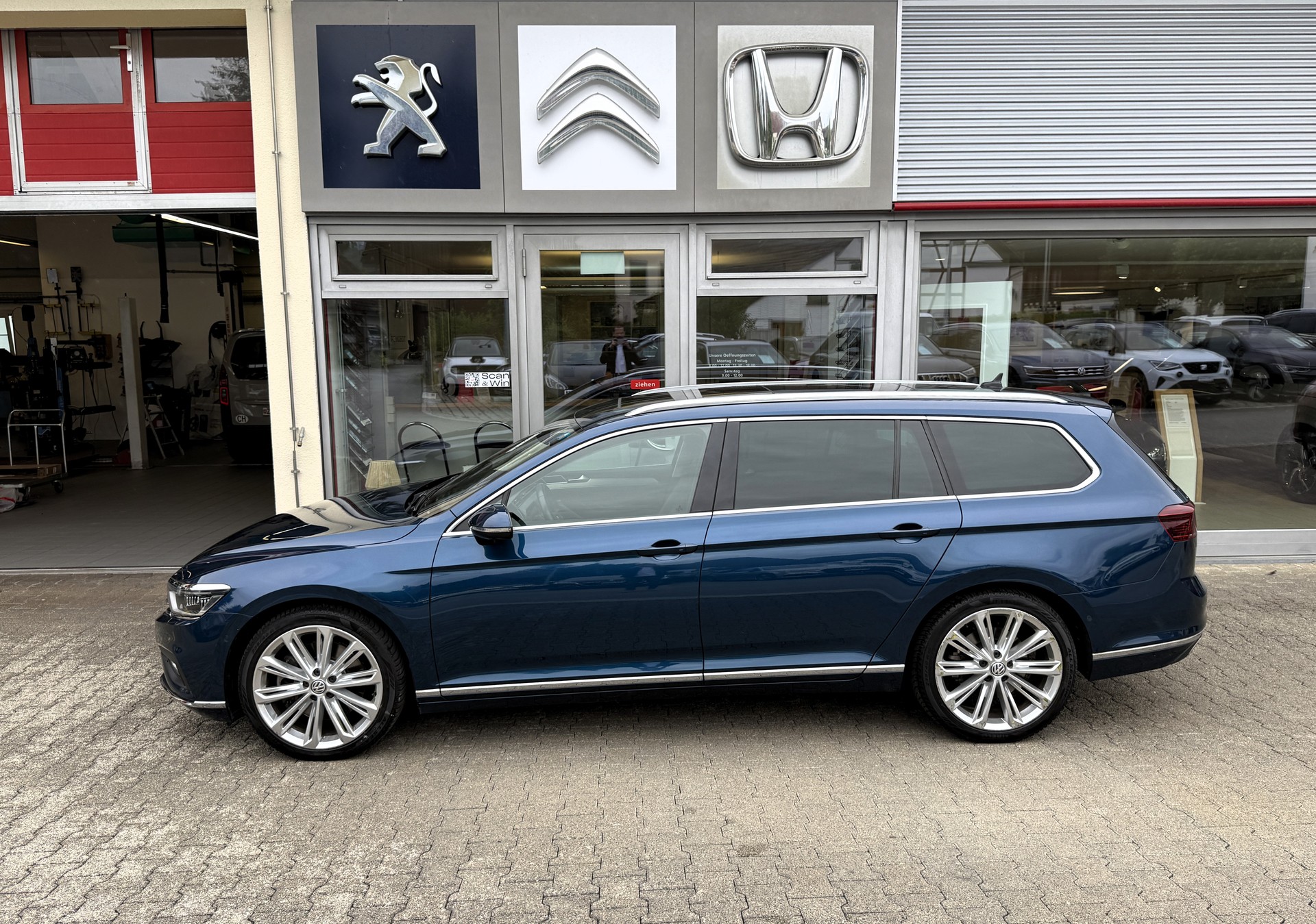 VW Passat 2.0 TDI BMT Elegance 4Motion DSG-image-3