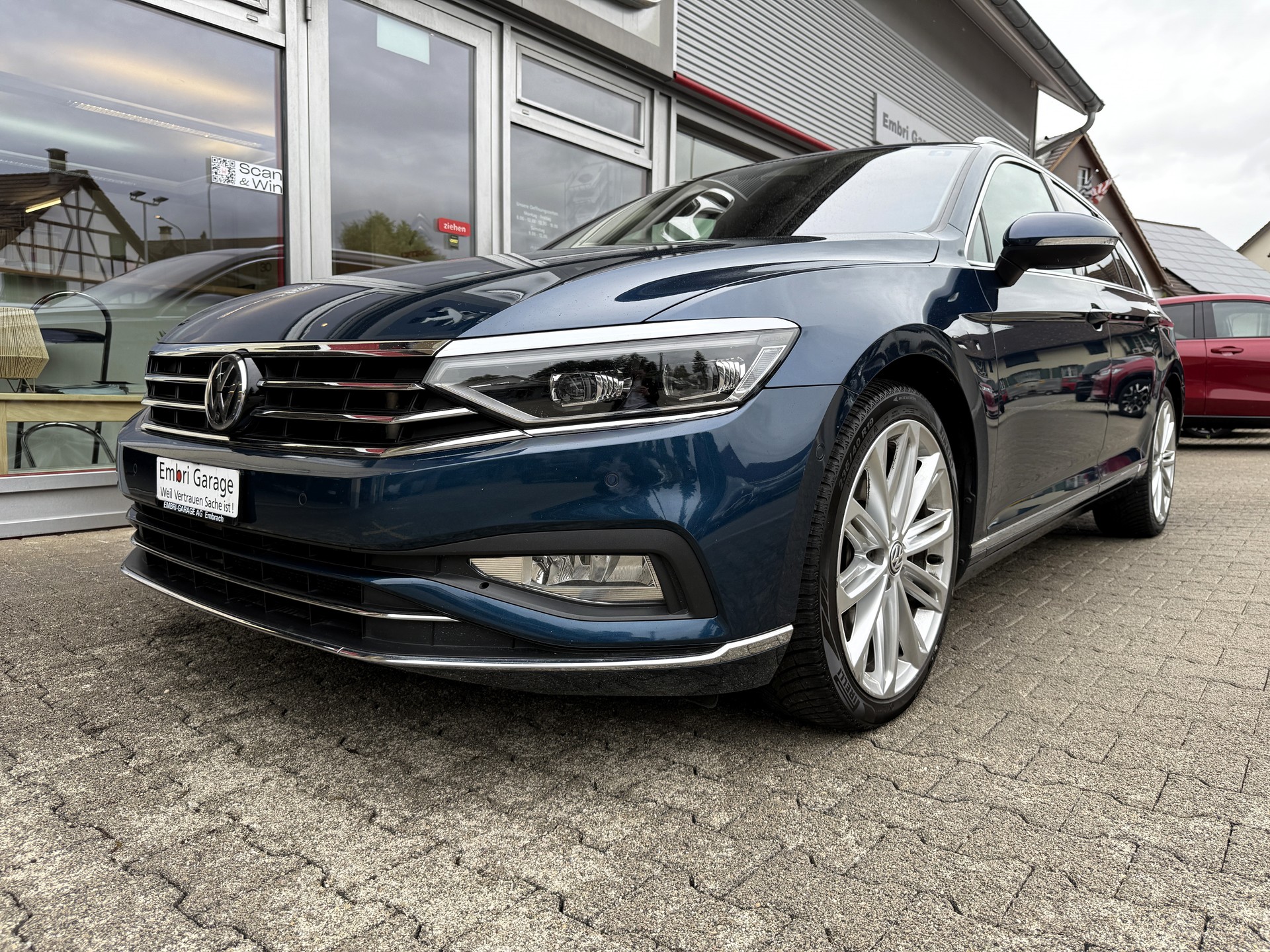 VW Passat 2.0 TDI BMT Elegance 4Motion DSG-image-2