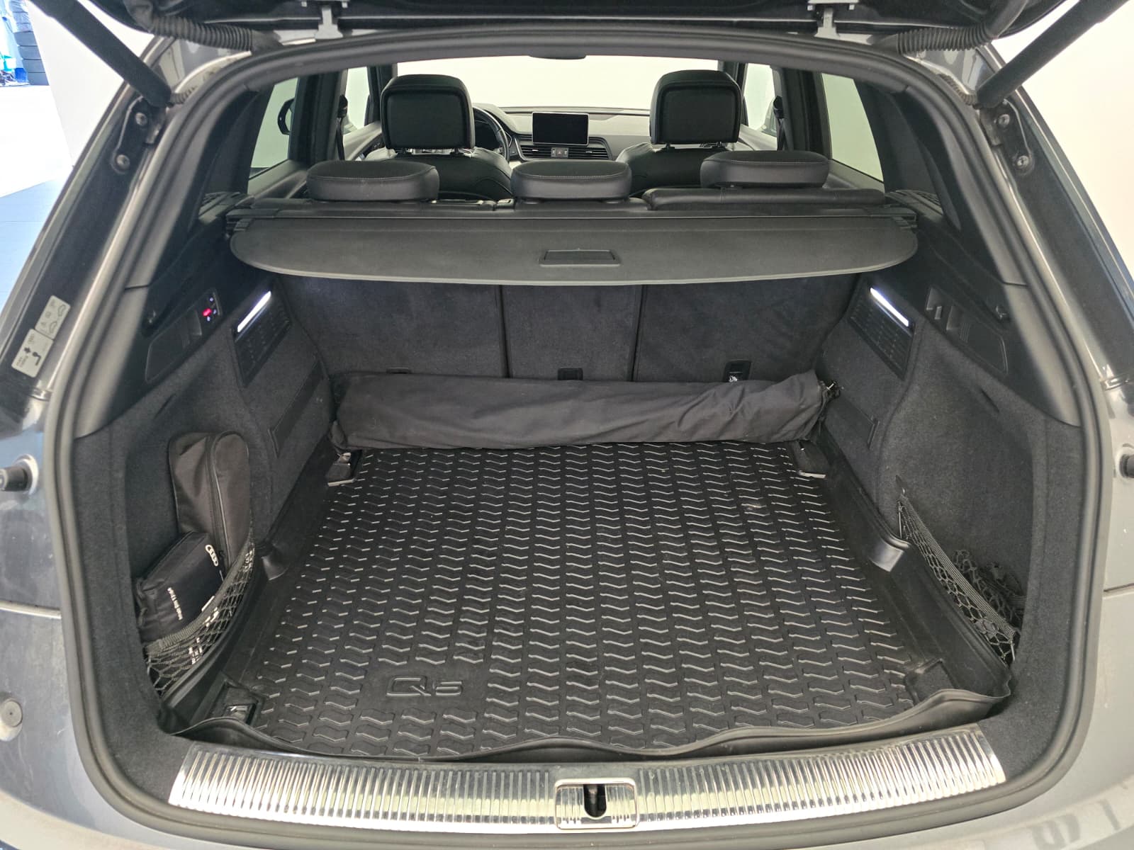 AUDI Q5 2.0 TDI sport quattro S-tronic-image-15