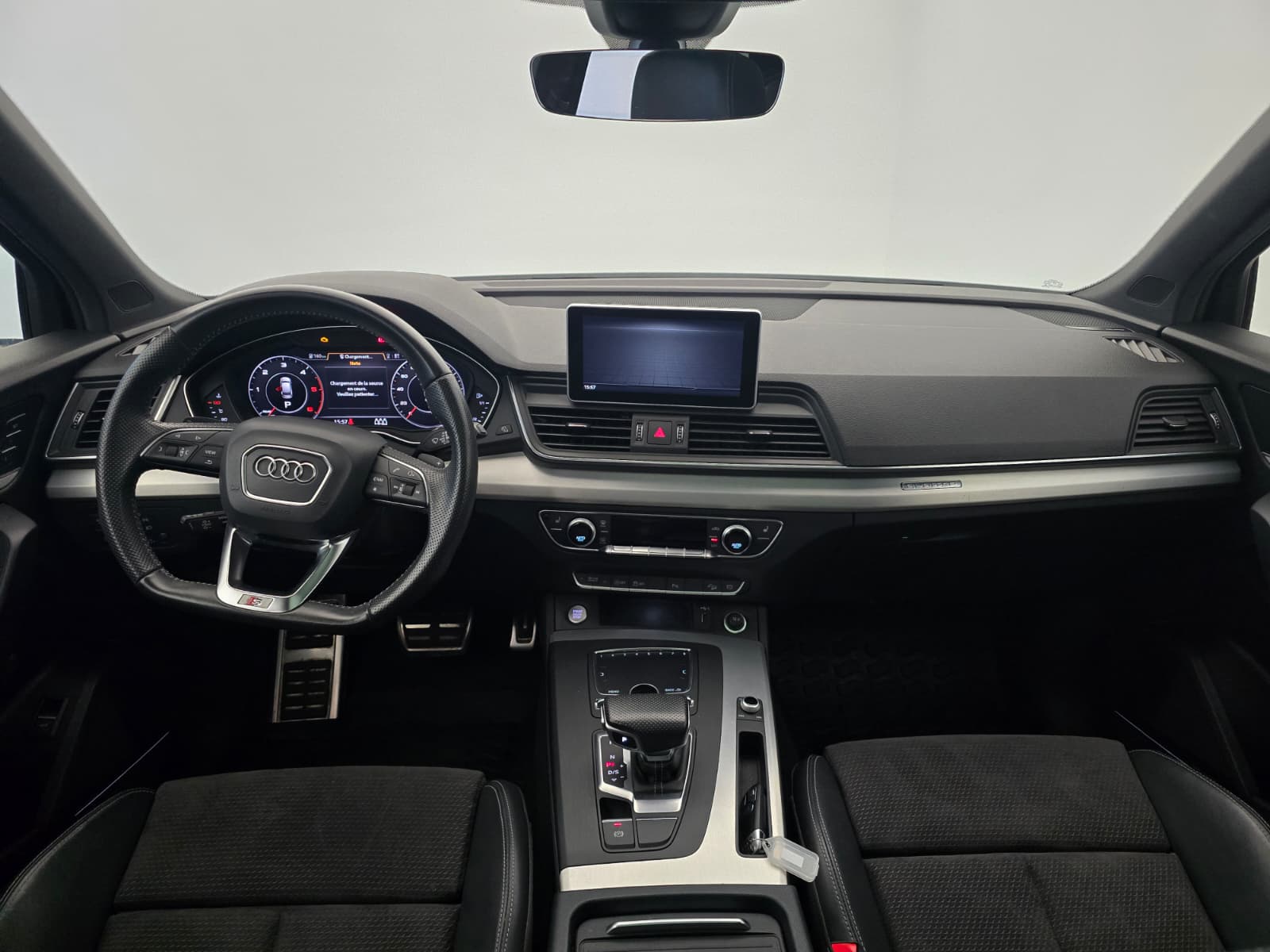 AUDI Q5 2.0 TDI sport quattro S-tronic-image-9