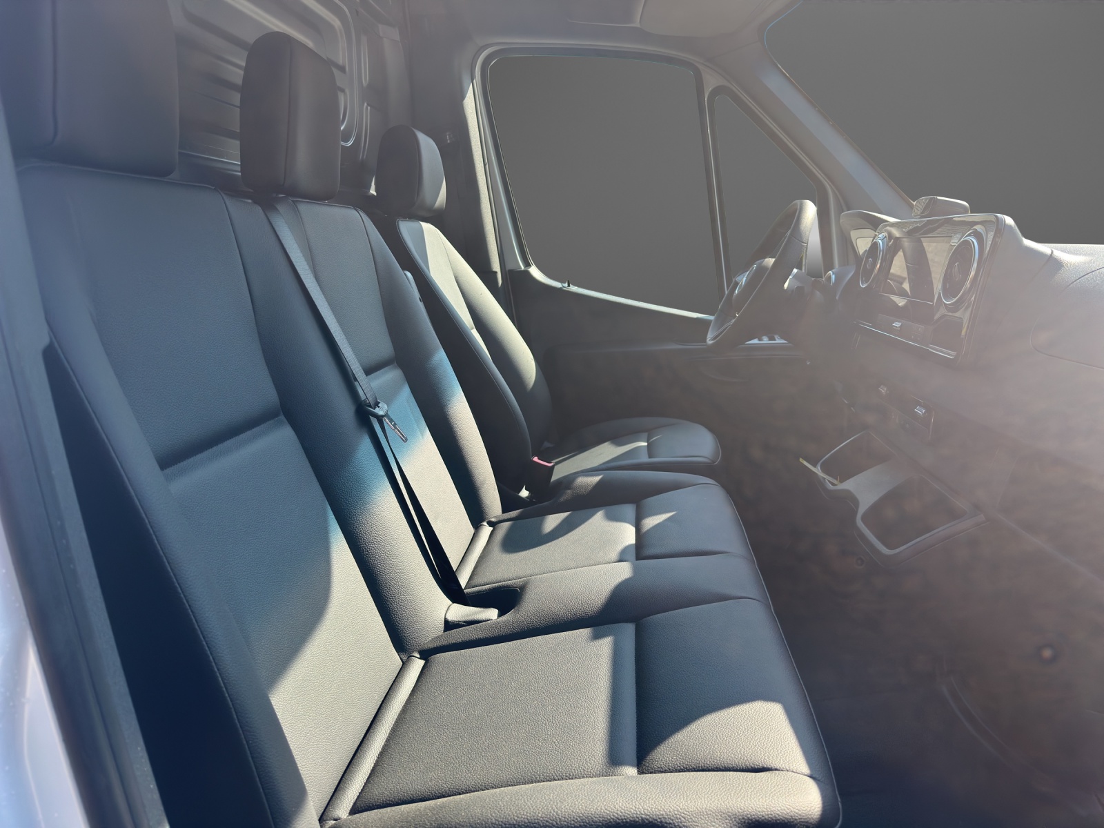 MERCEDES-BENZ Sprinter 317 CDI Standard 9G-TRONIC-image-9