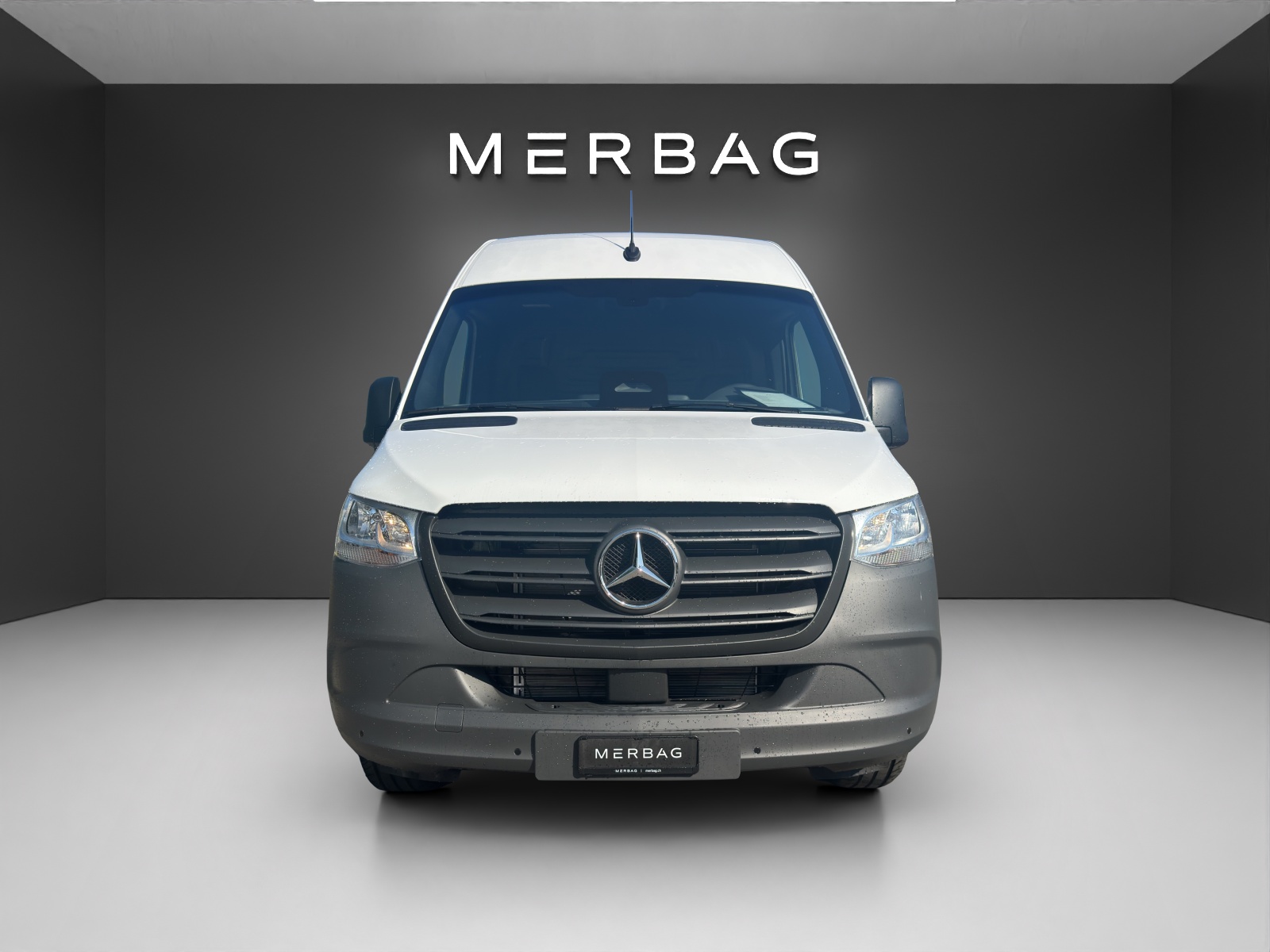 MERCEDES-BENZ Sprinter 317 CDI Standard 9G-TRONIC-image-2
