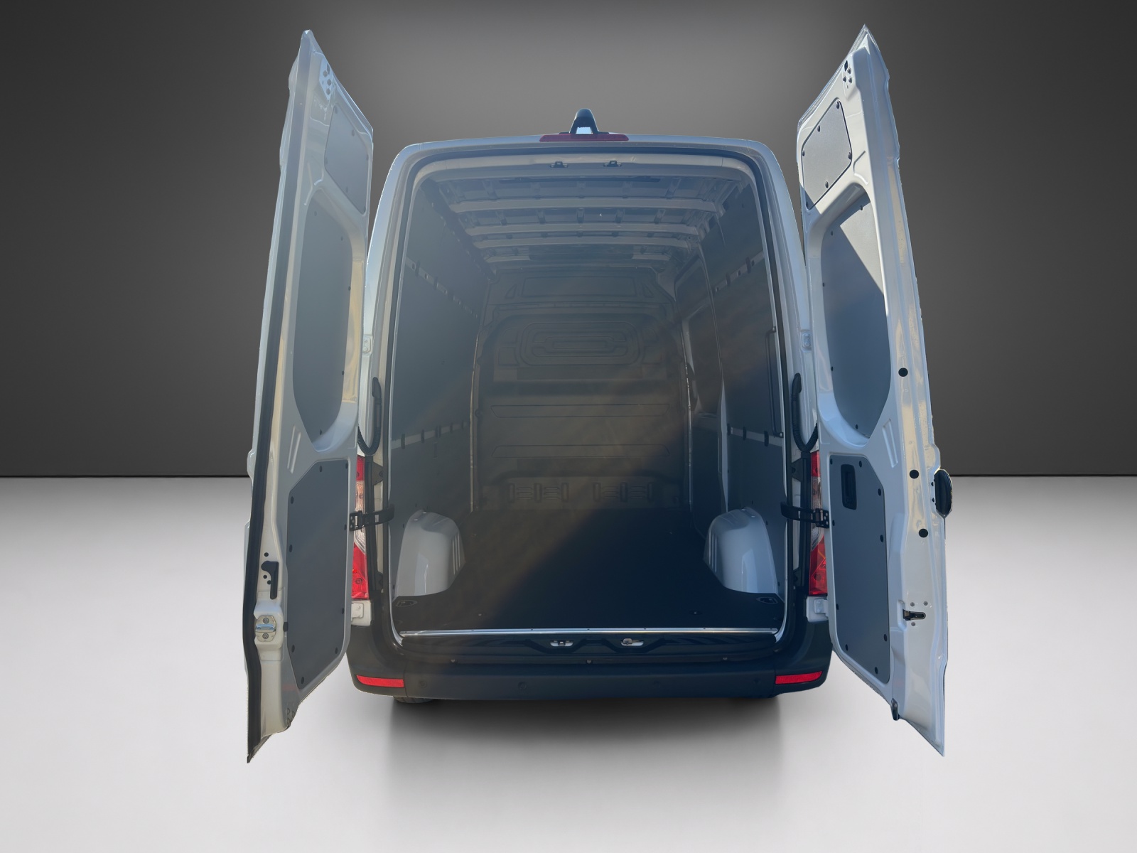MERCEDES-BENZ Sprinter 317 CDI Standard 9G-TRONIC-image-10