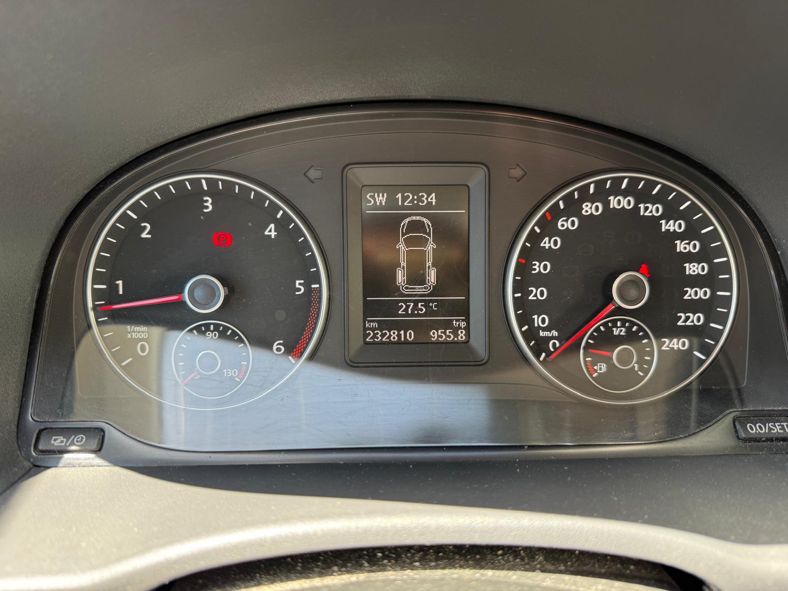 VW Caddy 2.0 TDI 4Motion Trendline-image-13
