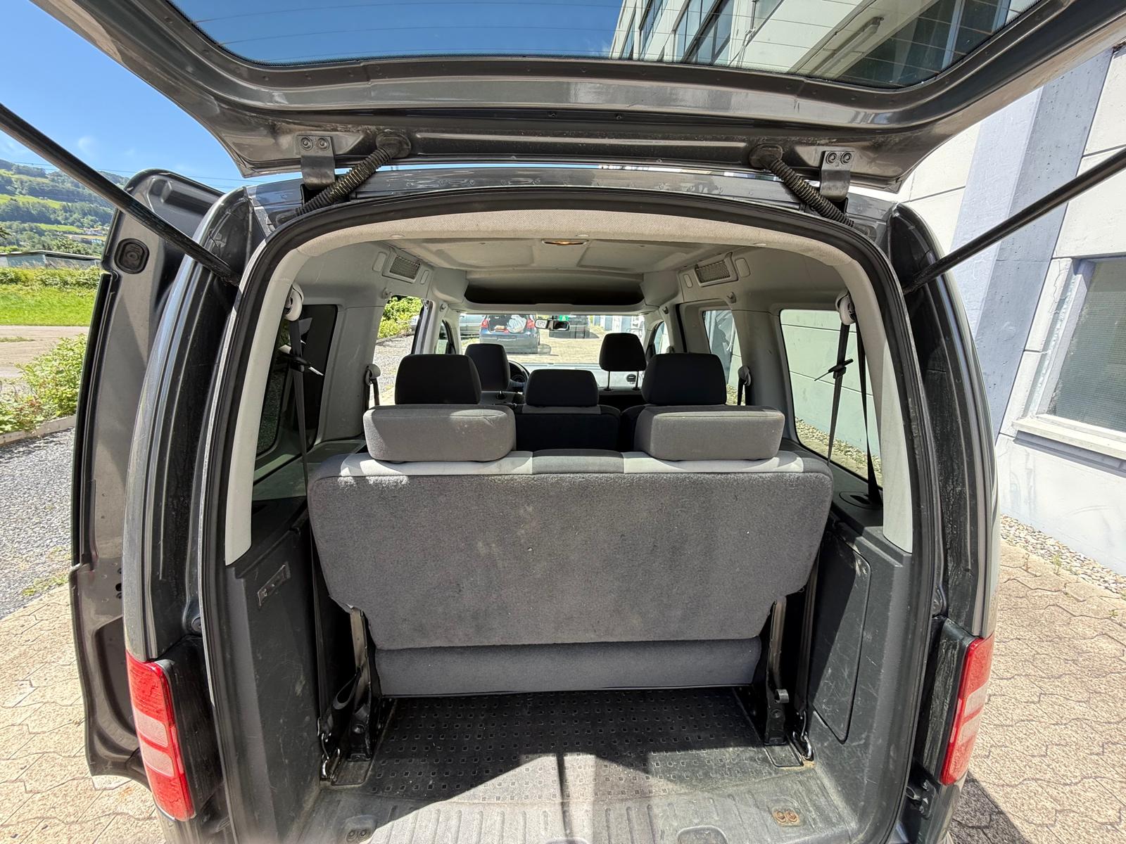 VW Caddy 2.0 TDI 4Motion Trendline-image-6