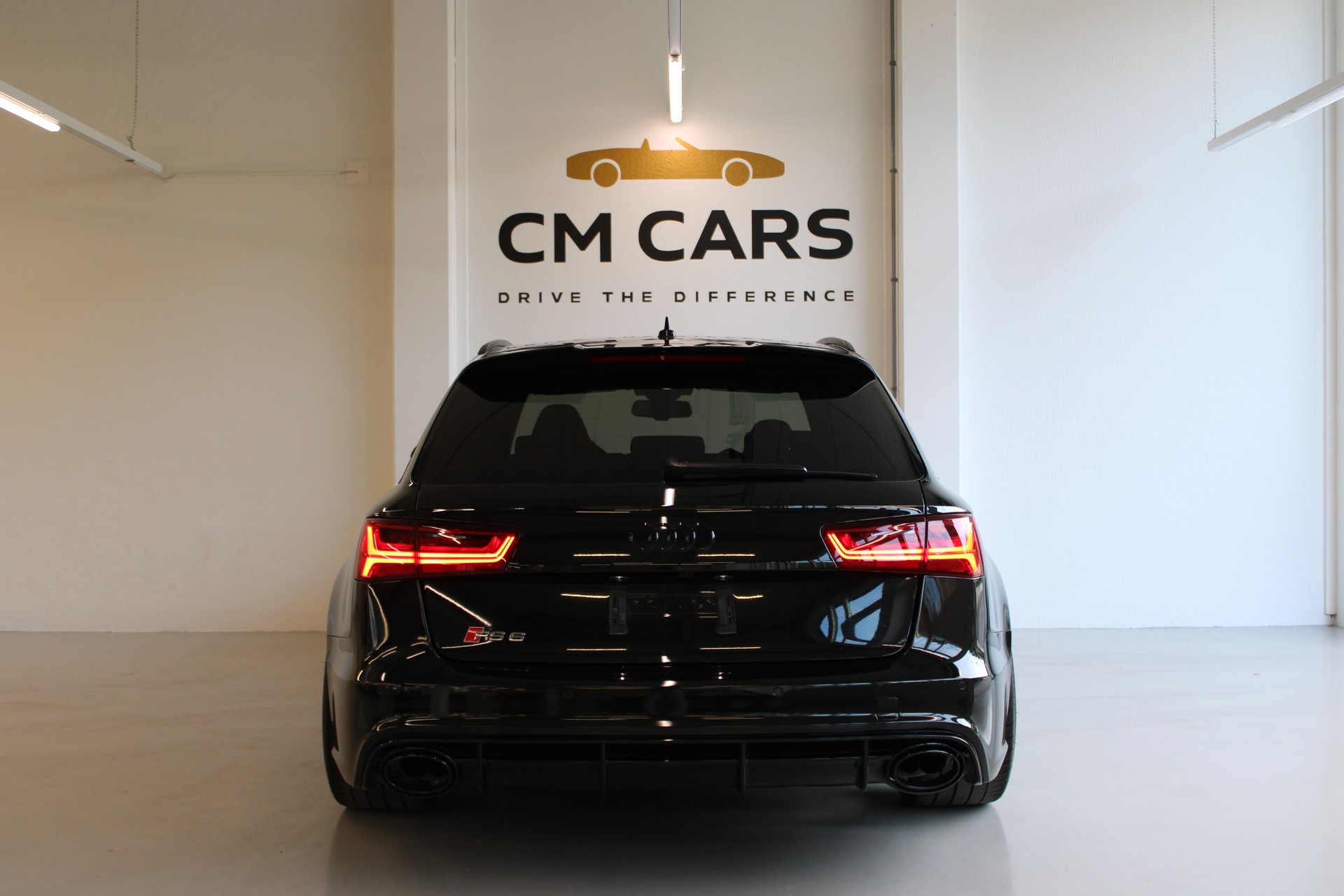 AUDI RS6 Avant 4.0 TFSI V8 performance quattro-image-11