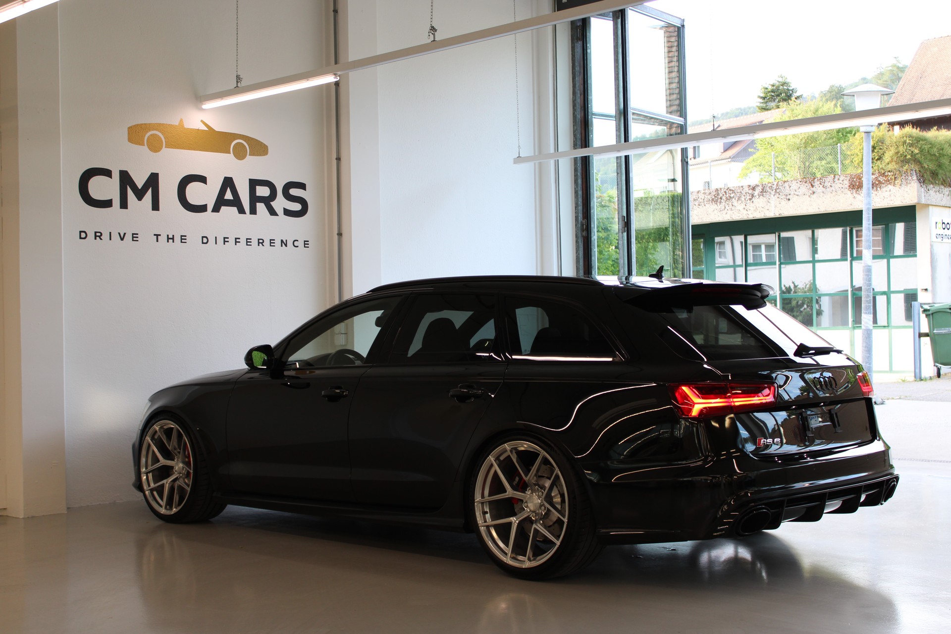 AUDI RS6 Avant 4.0 TFSI V8 performance quattro-image-10