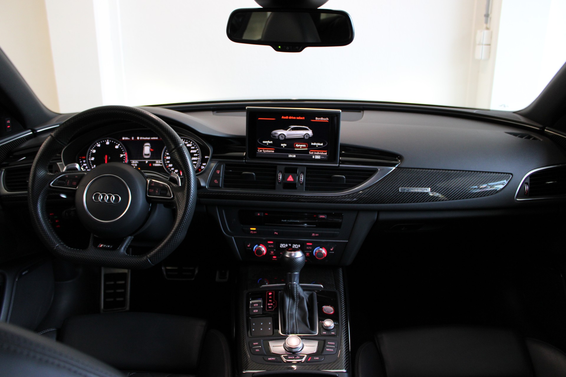 AUDI RS6 Avant 4.0 TFSI V8 performance quattro-image-20