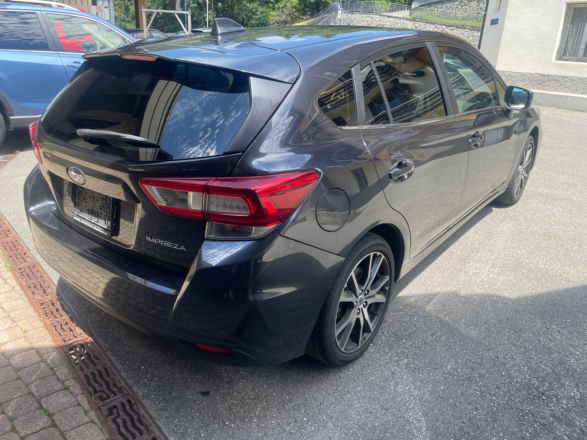 SUBARU Impreza 2.0 Swiss Plus AWD Lineartronic-image-6