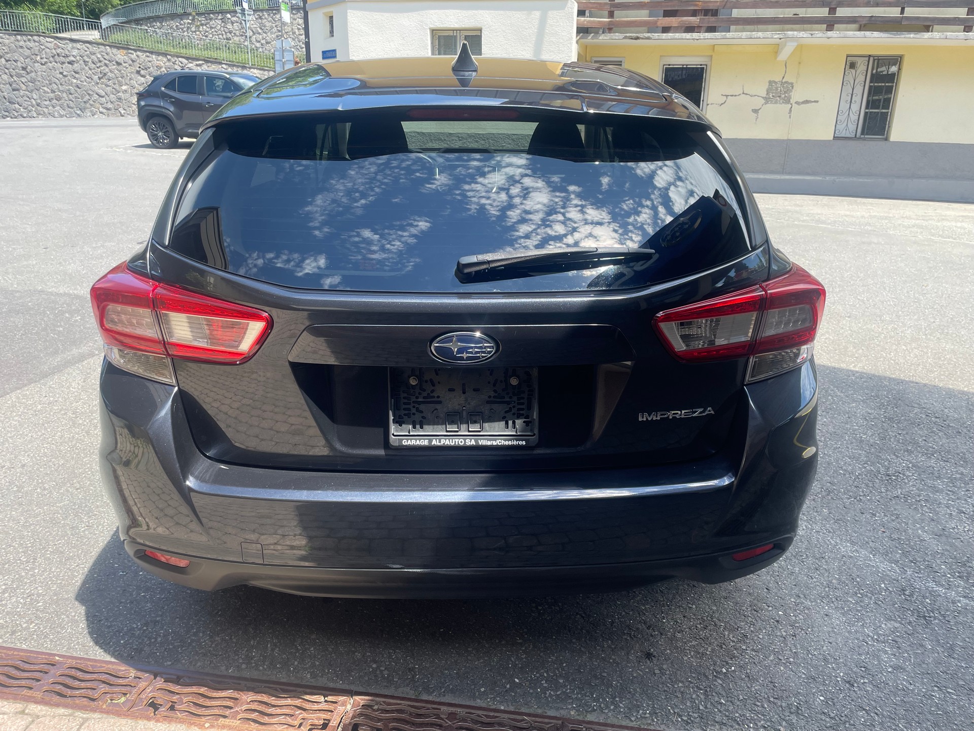 SUBARU Impreza 2.0 Swiss Plus AWD Lineartronic-image-5