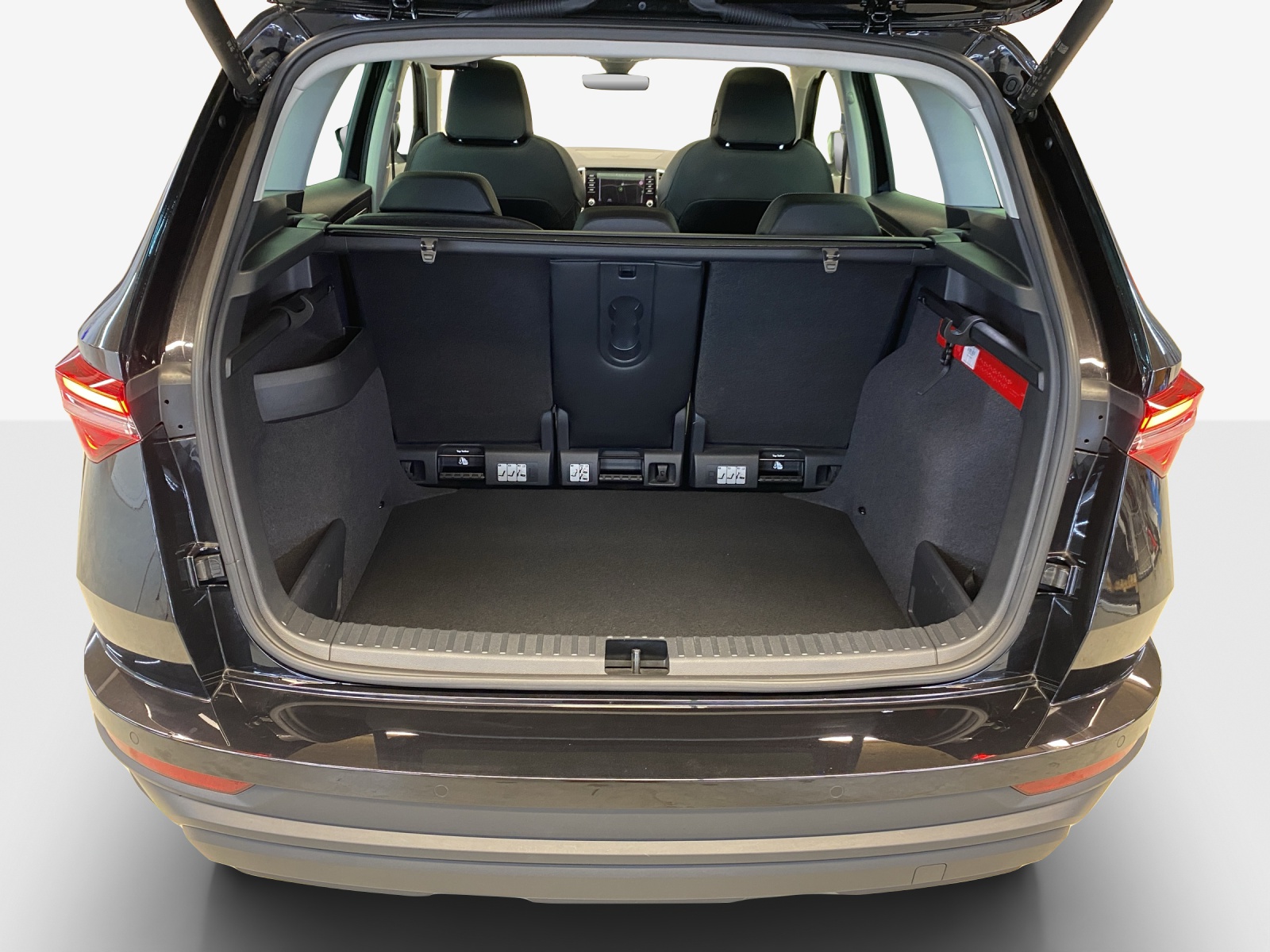 SKODA Karoq 1.5 TSI Style DSG-image-12