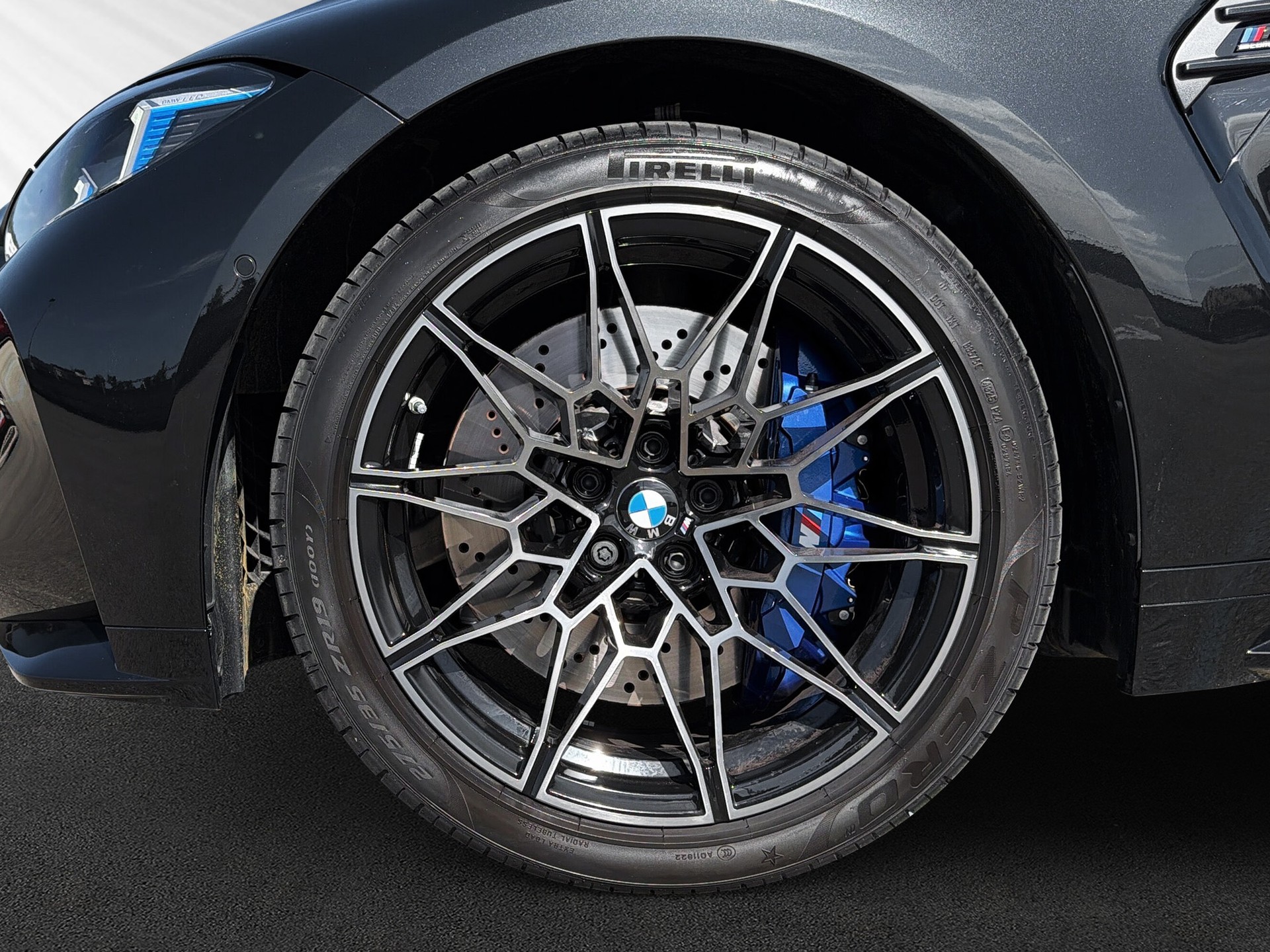 BMW M3 Competition M xDrive-image-7