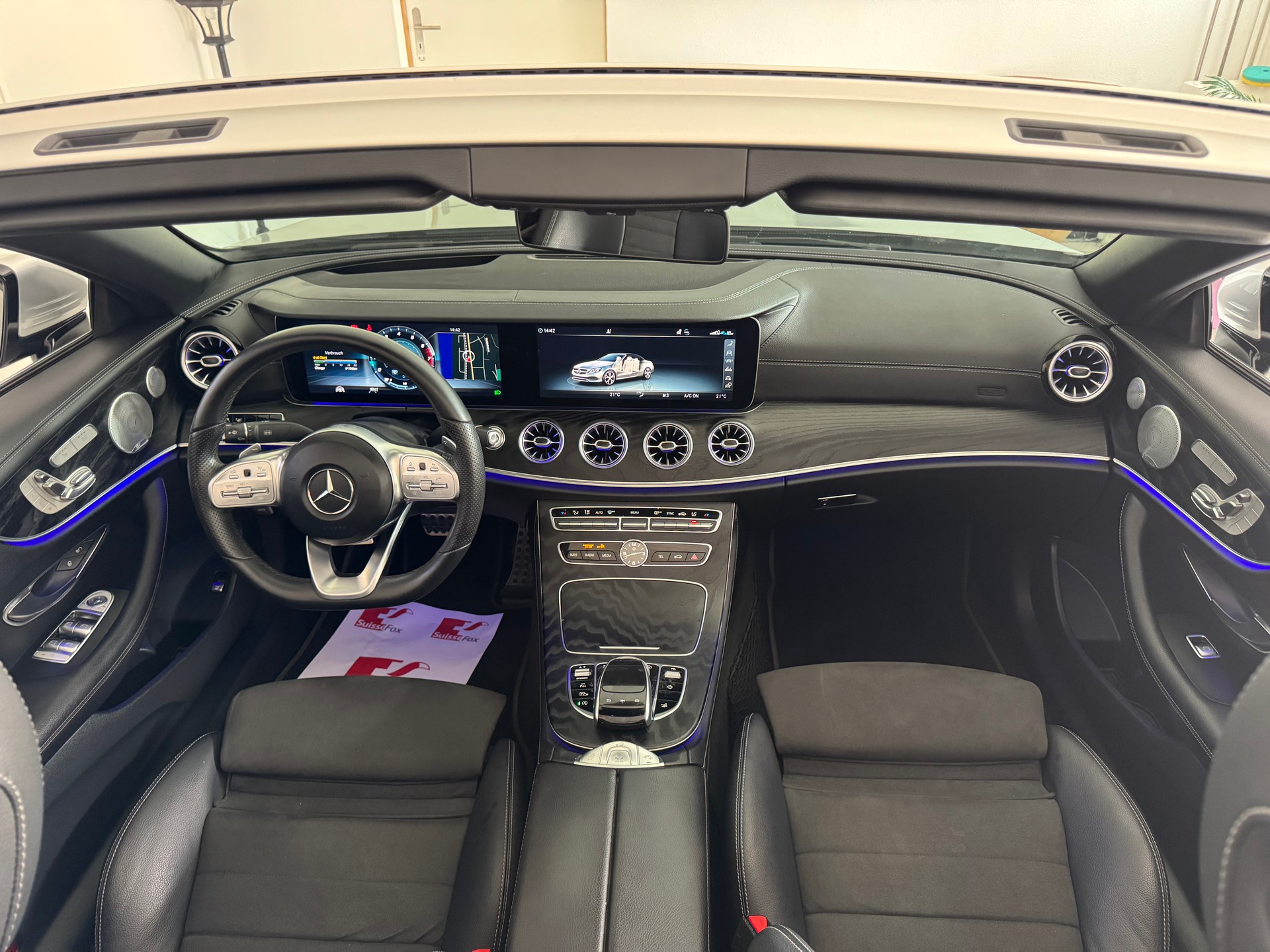 MERCEDES-BENZ E 200 Cabriolet AMG Line 9G-Tronic*CH-Fahrzeug*-image-10