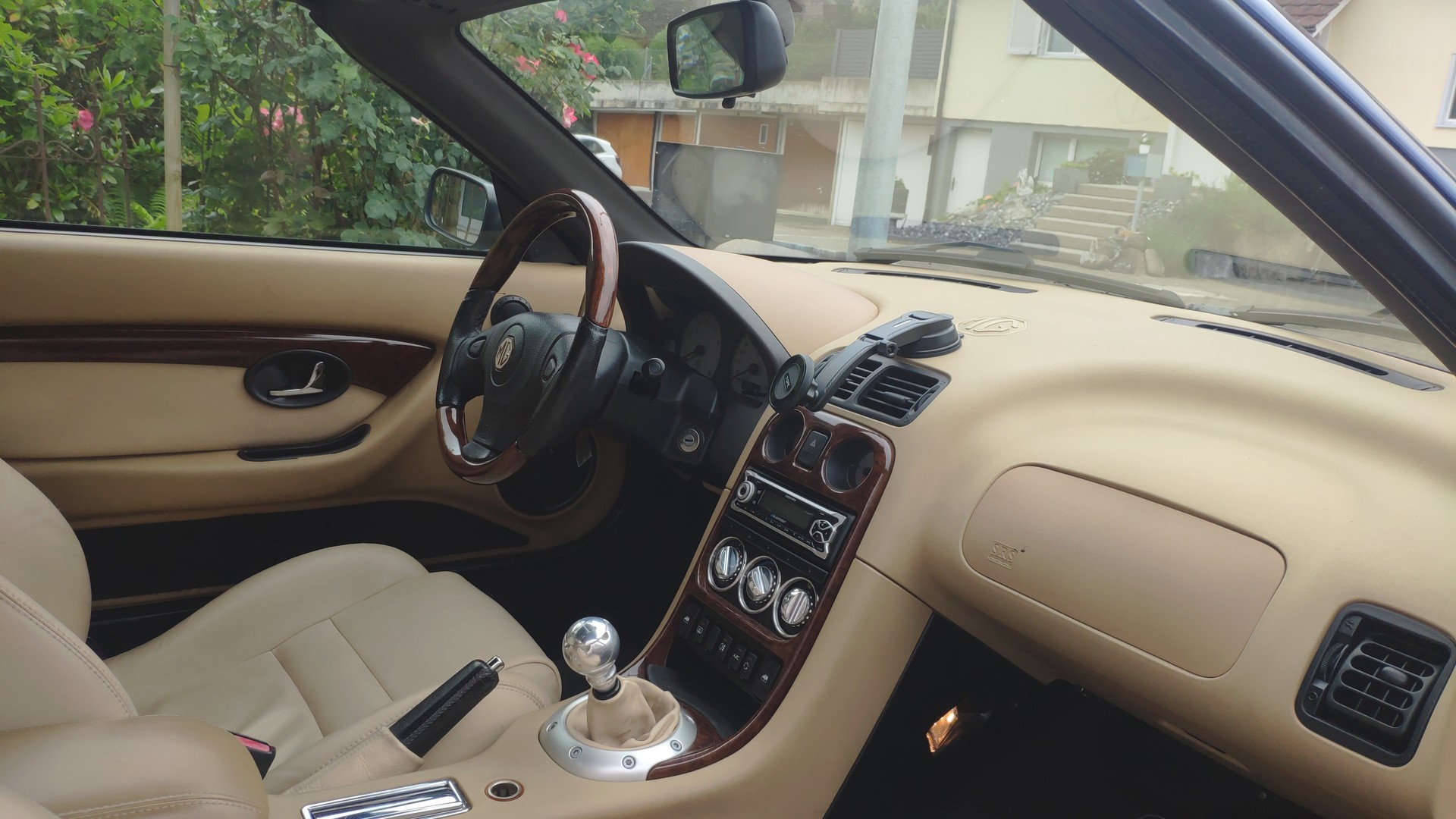 MG Tf160-image-2