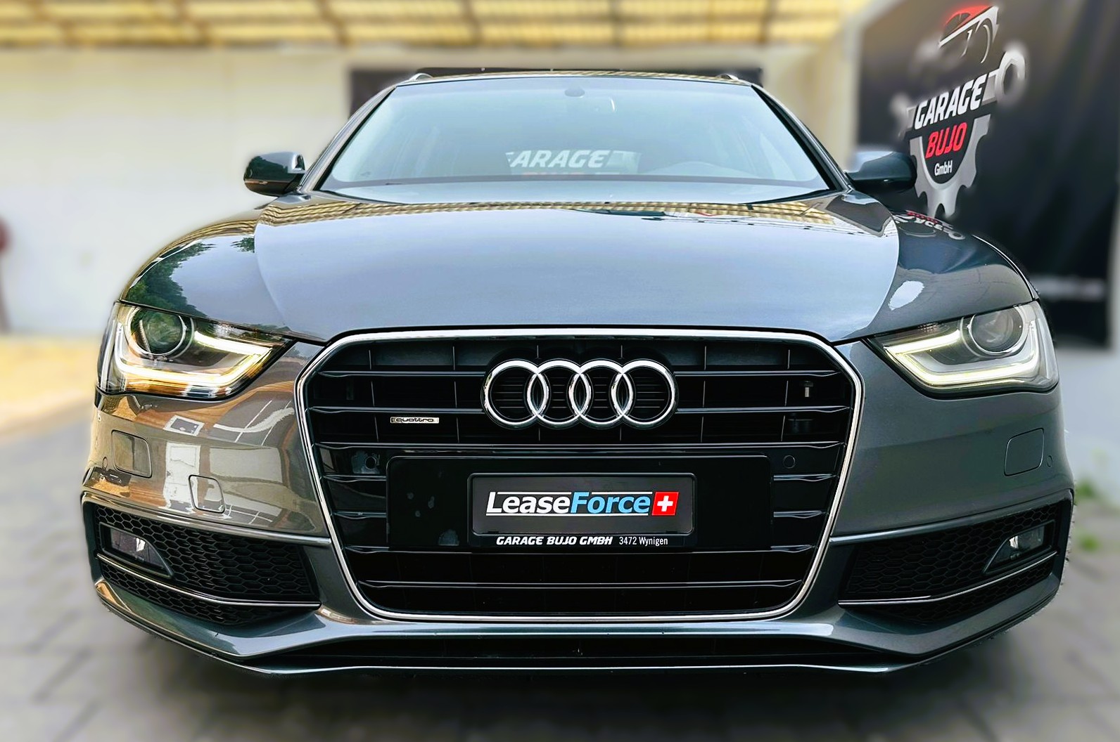 AUDI A4 Avant 2.0 TDI quattro S-tronic-image-2