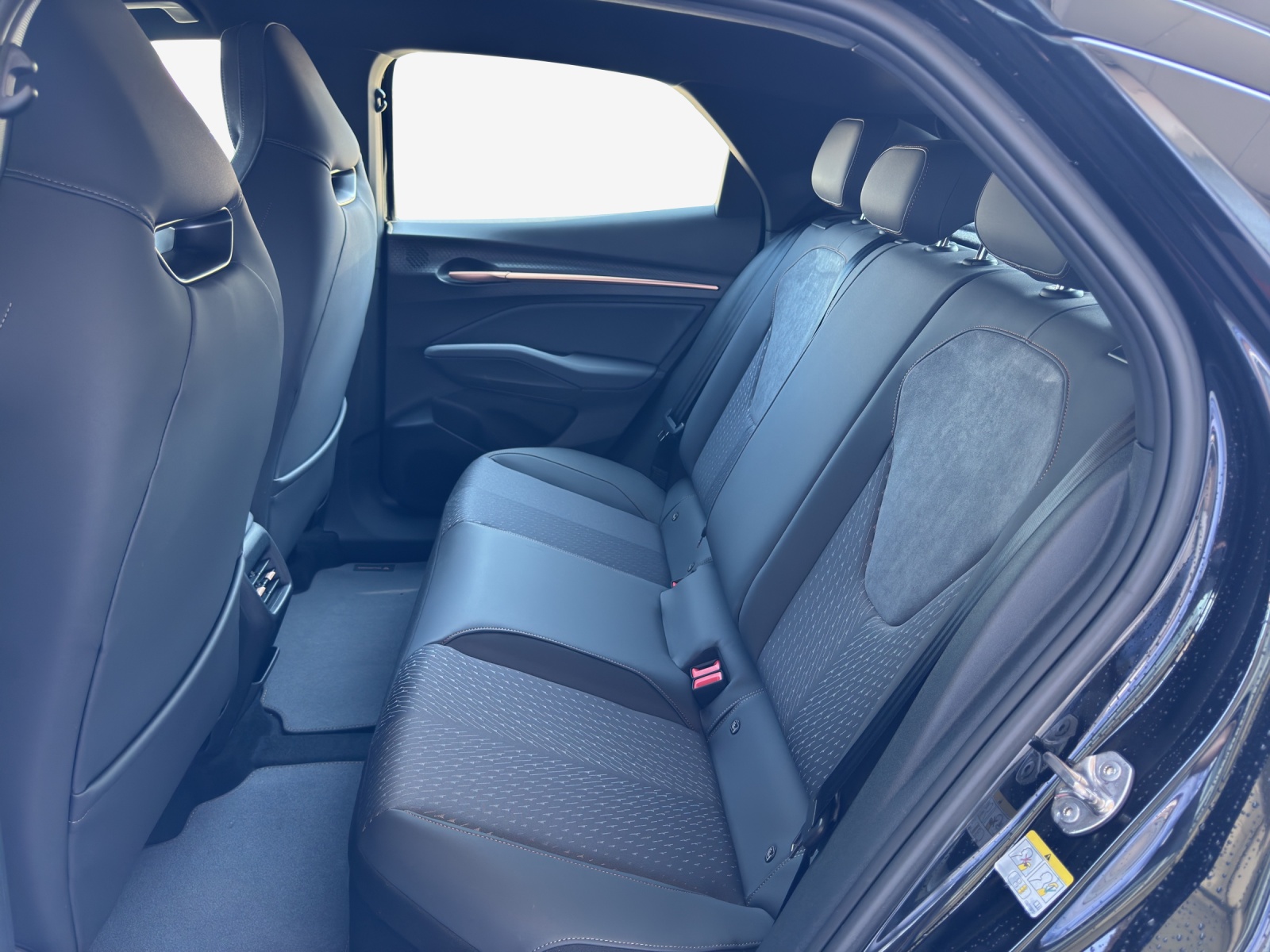 CUPRA Raval 52 kWh Endurance Prime Edition-image-11