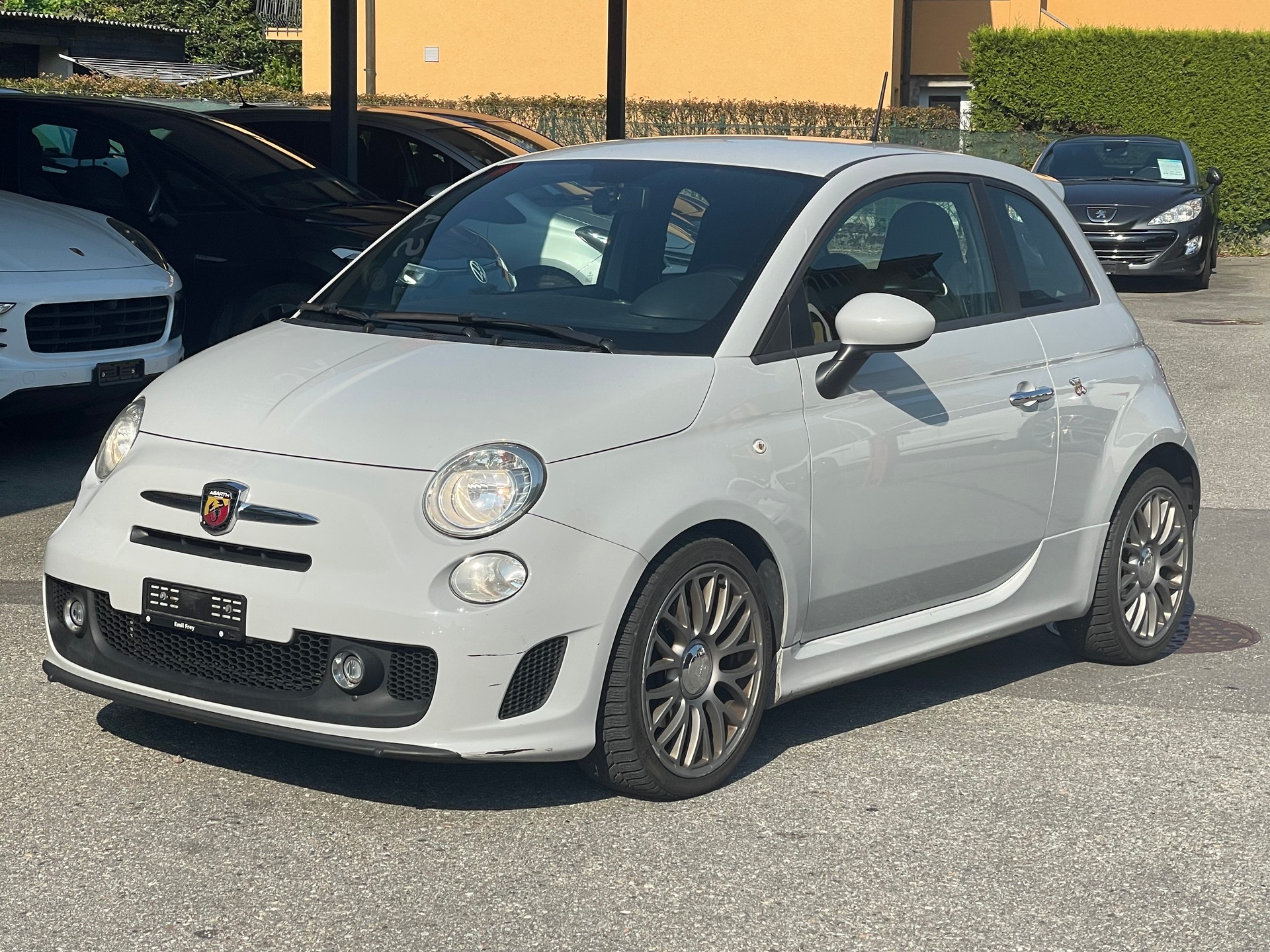 FIAT 500 1.4 16V Turbo Abarth-image-1
