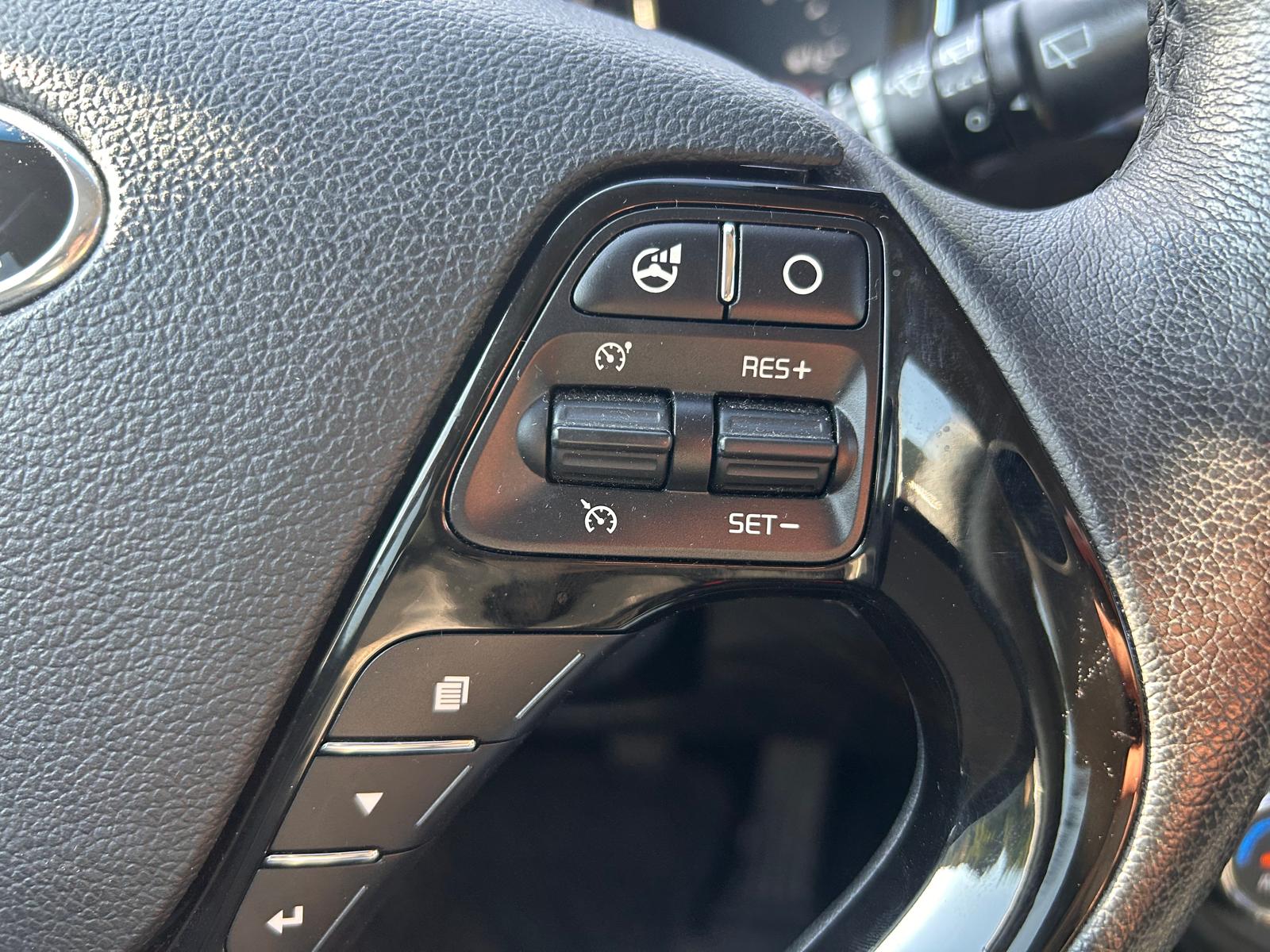 KIA Cee'd 1.6 GDi Trend-image-19