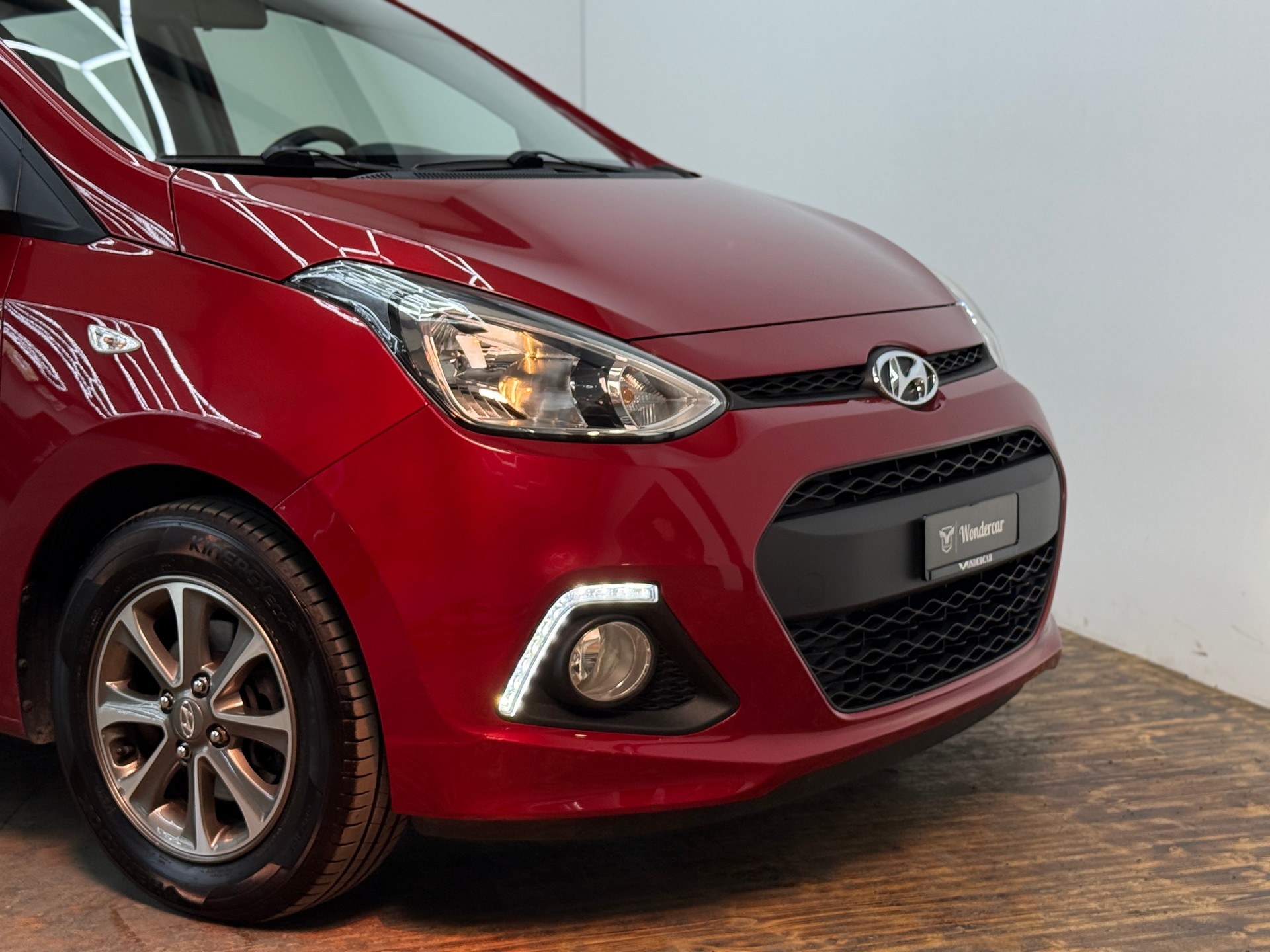 HYUNDAI i10 1.2 Style-image-1