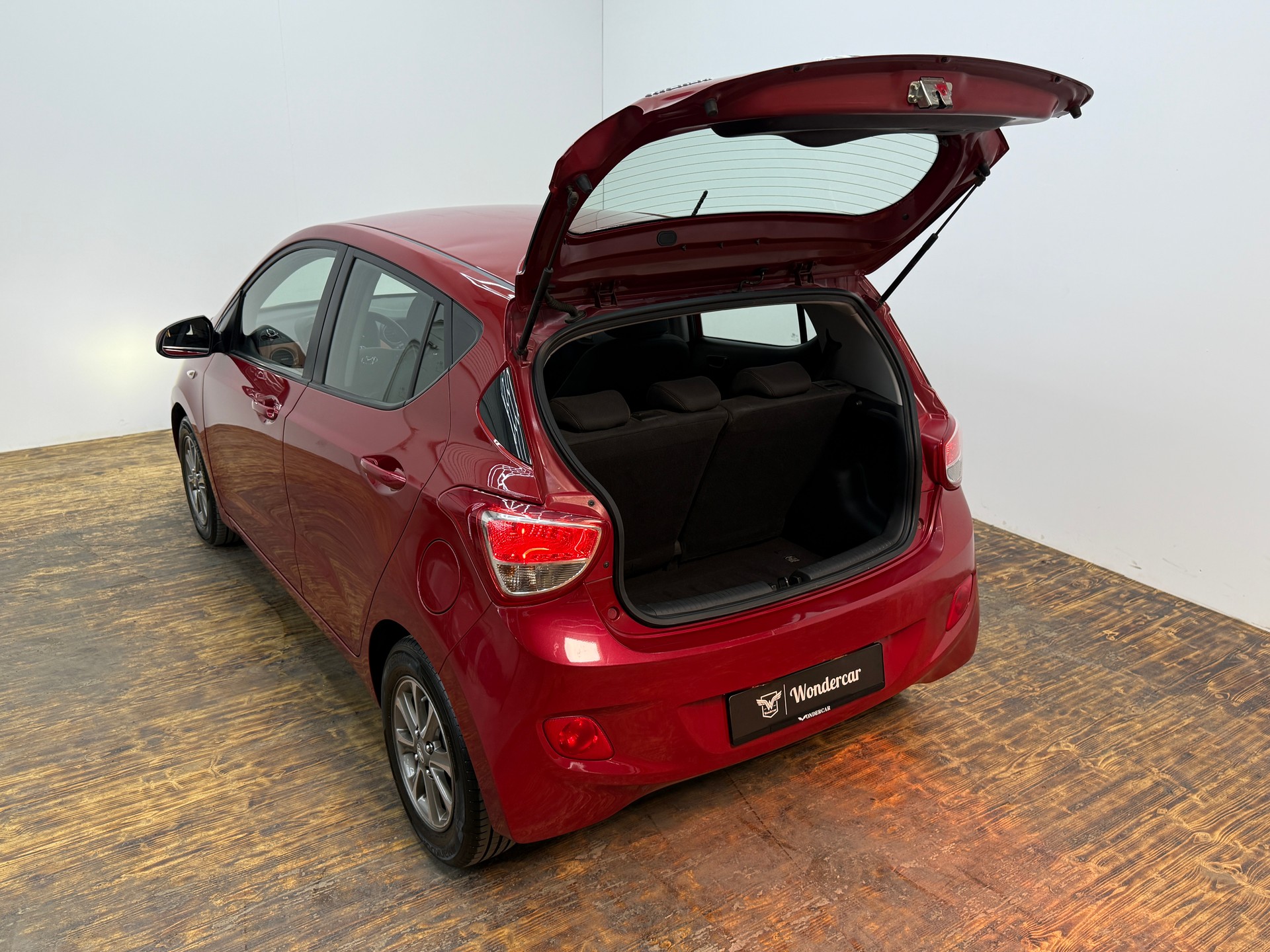 HYUNDAI i10 1.2 Style-image-23