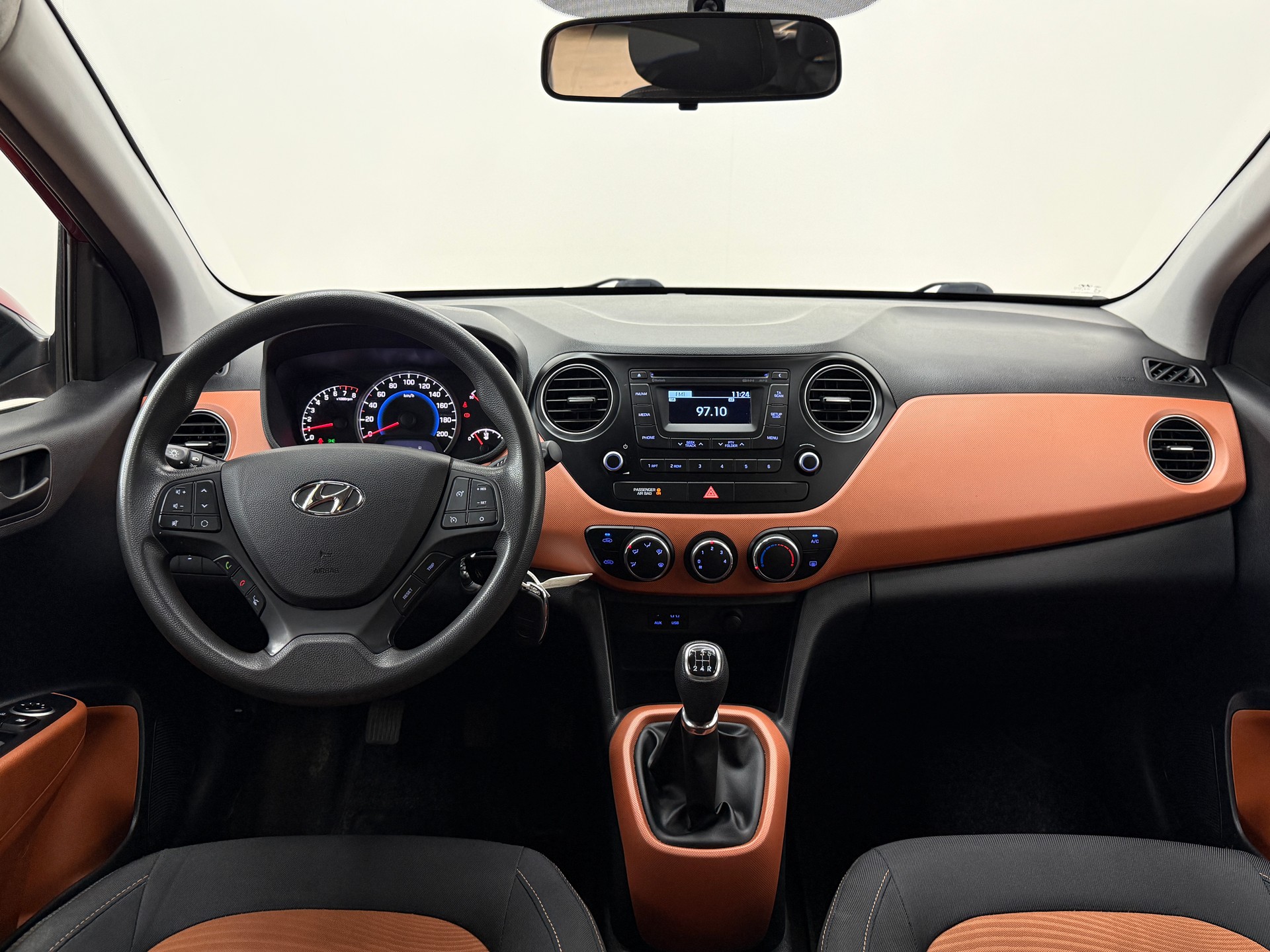 HYUNDAI i10 1.2 Style-image-25
