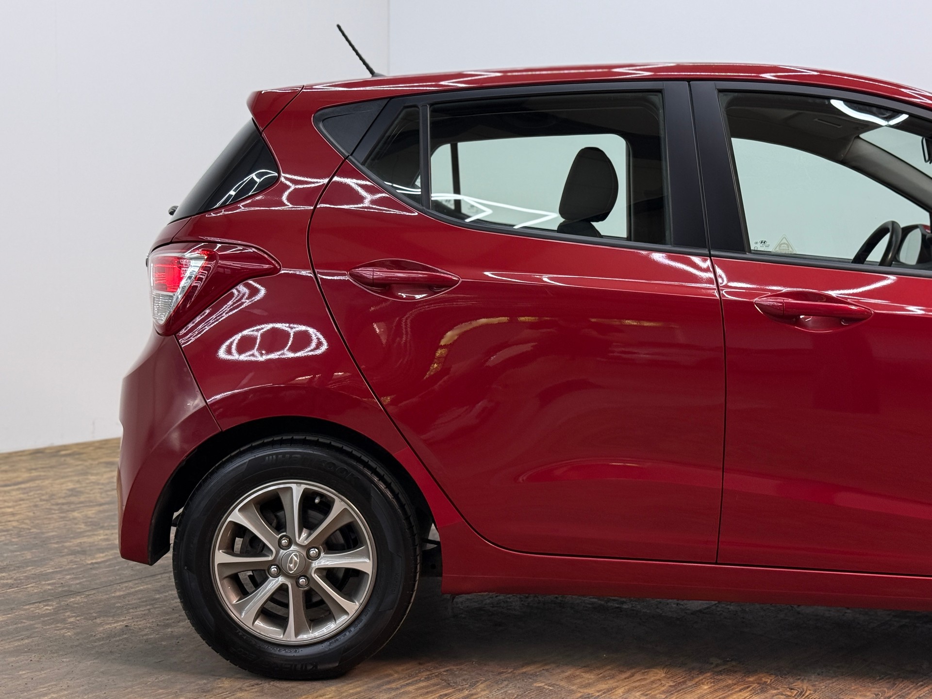 HYUNDAI i10 1.2 Style-image-15