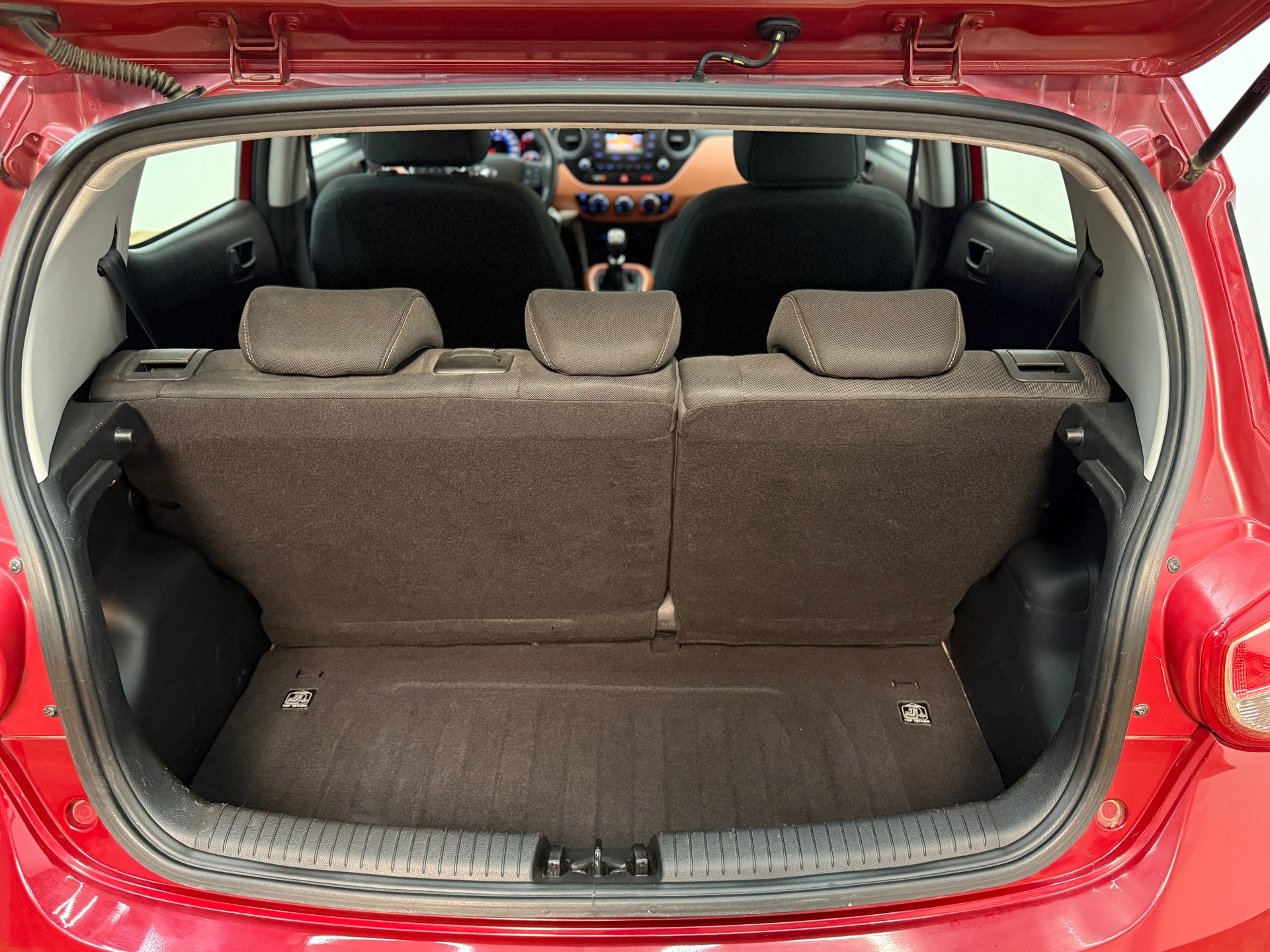HYUNDAI i10 1.2 Style-image-24