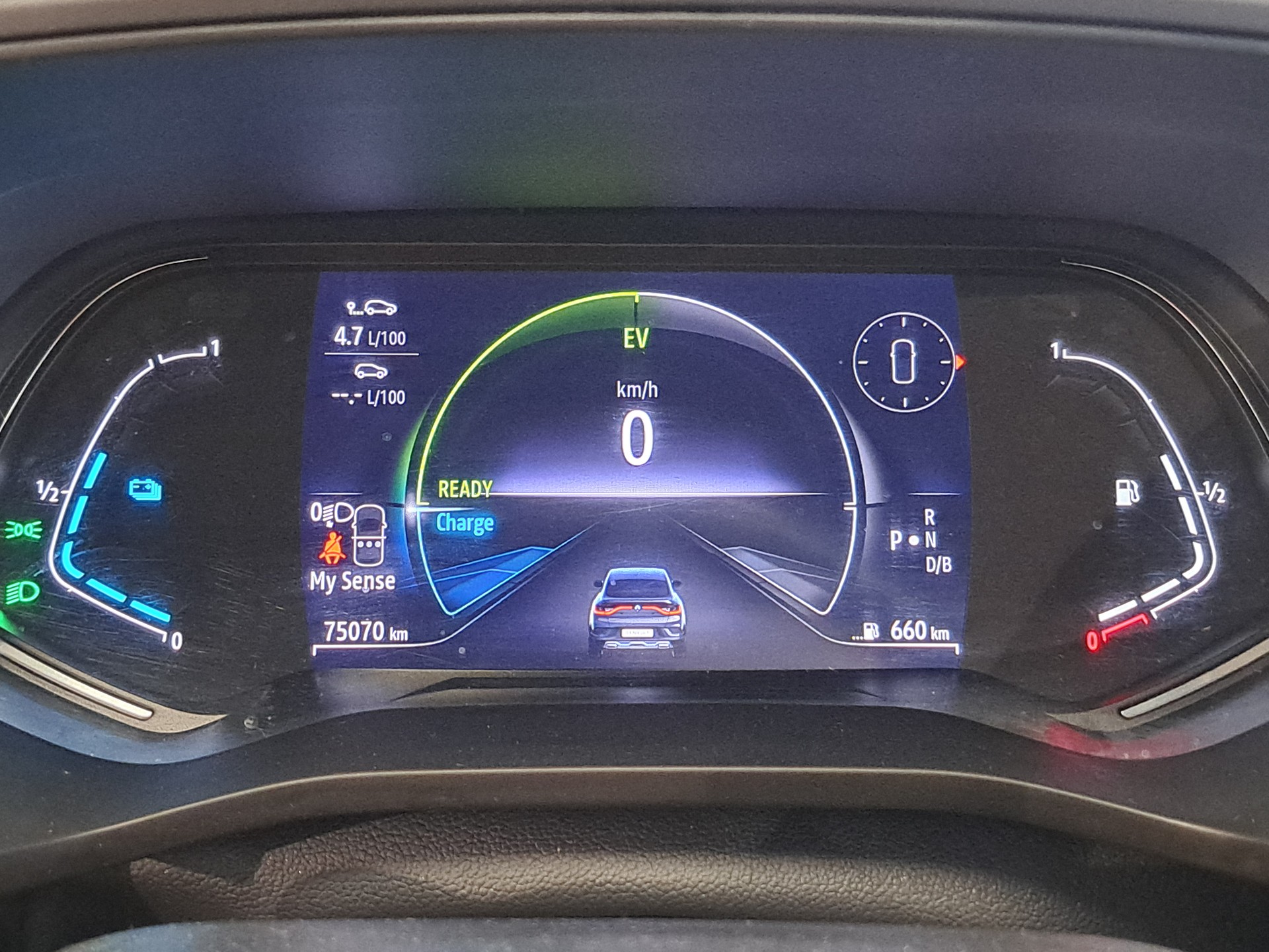RENAULT Arkana 1.6 E-Tech R.S.Line-image-10