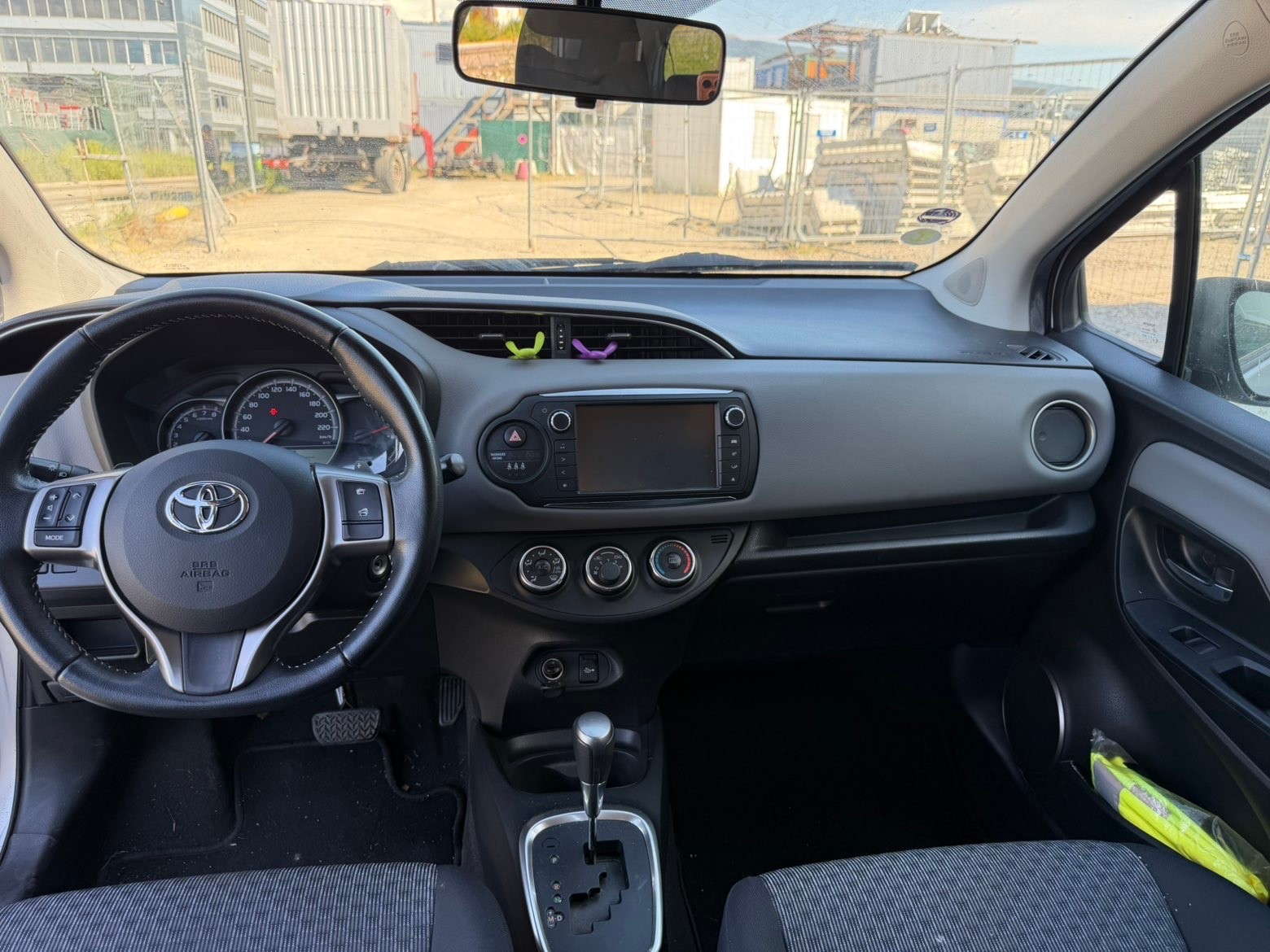TOYOTA Yaris 1.33 Trend Multidrive S-image-7