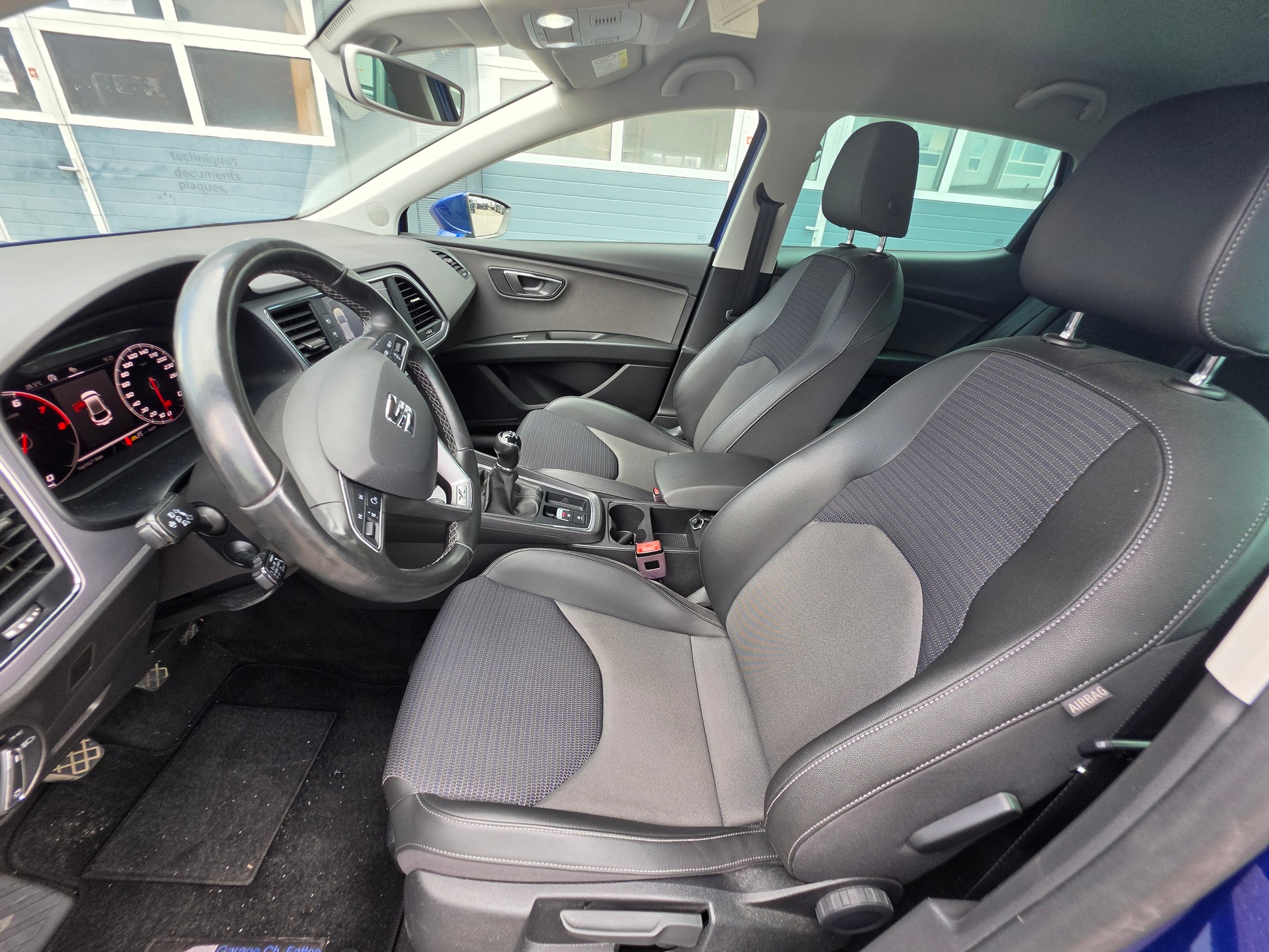SEAT Leon 1.5 TSI EVO FR ACT FR-image-8