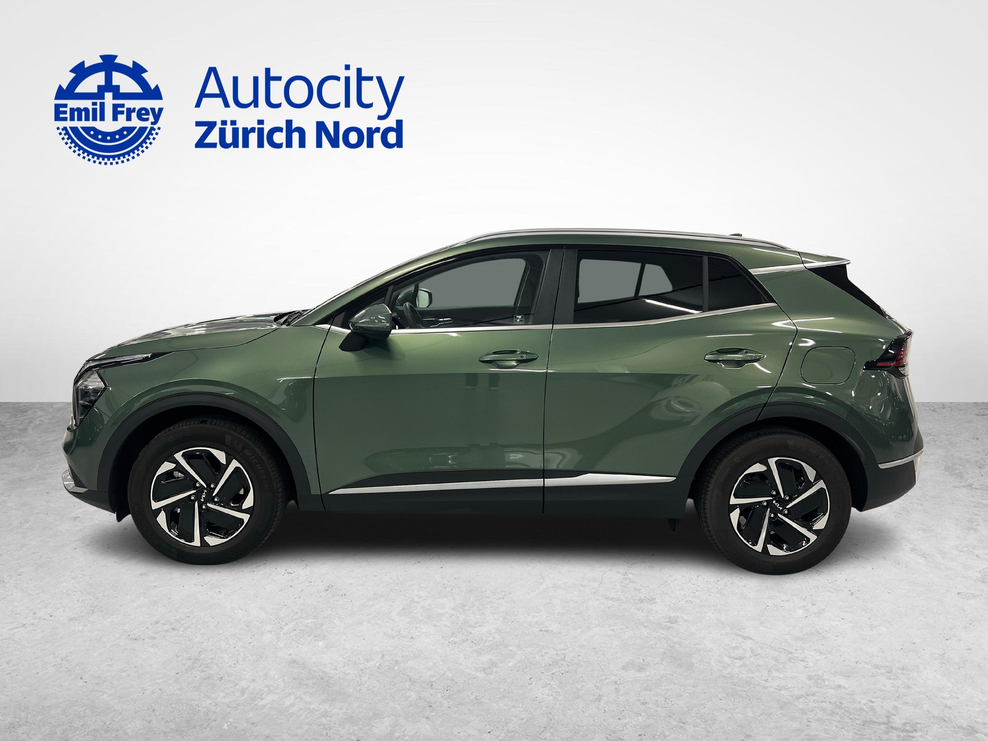 KIA Sportage 1.6 T-GDi PHEV Power Edition-image-1