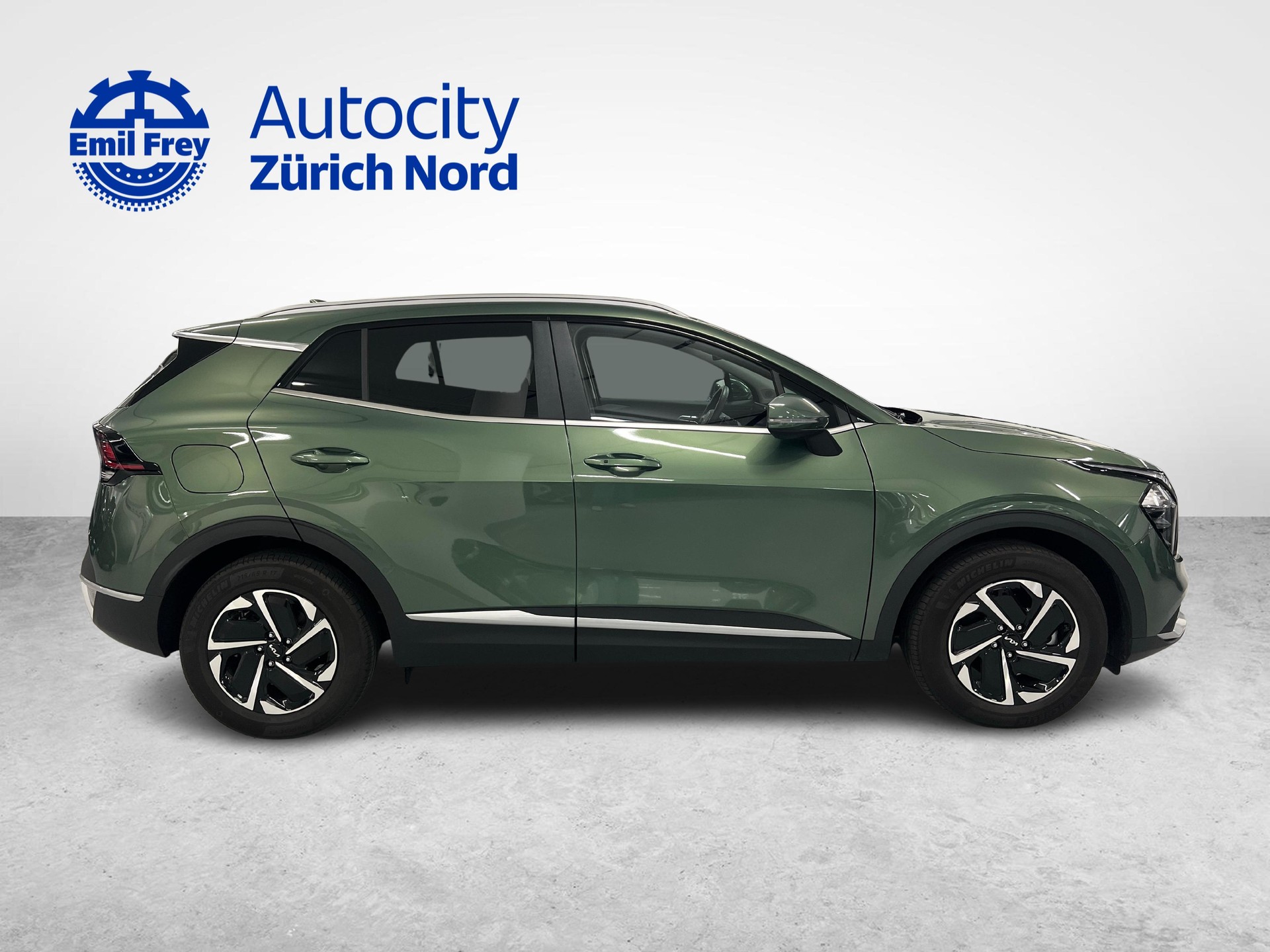 KIA Sportage 1.6 T-GDi PHEV Power Edition-image-5