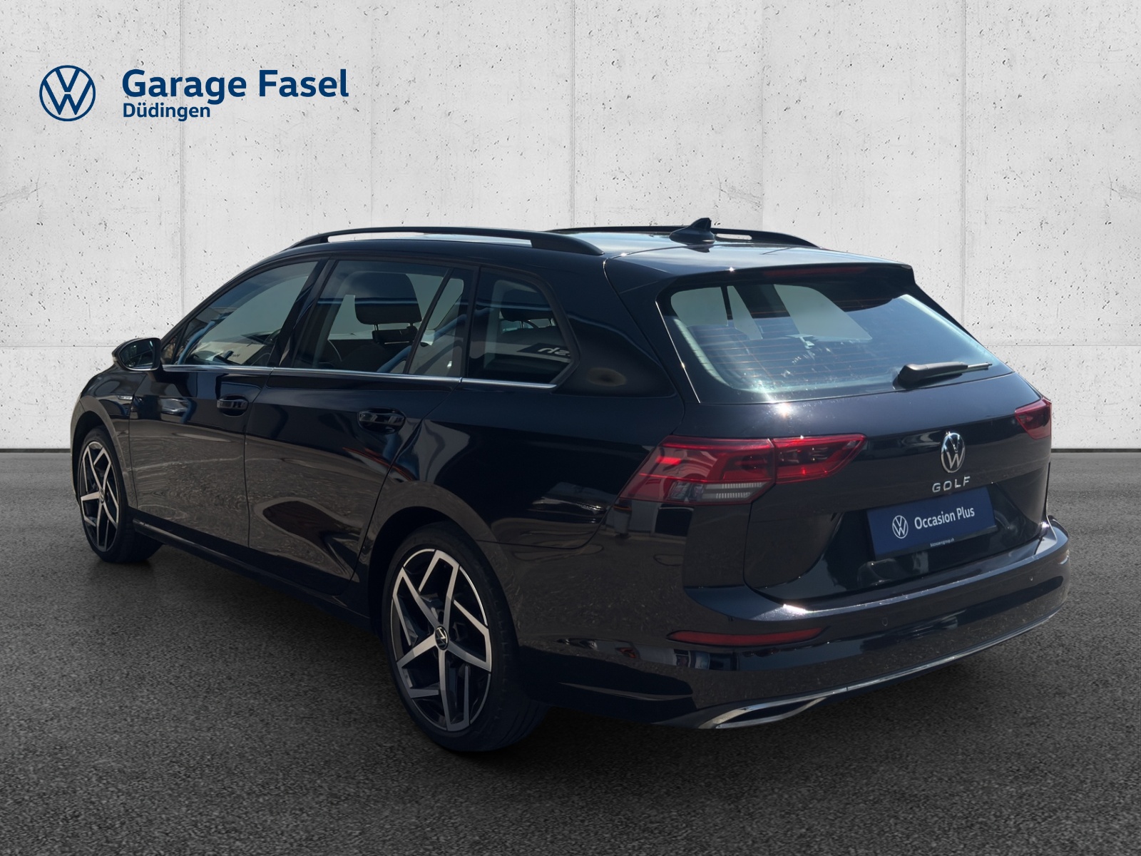 VW Golf Variant 2.0 TDI Style DSG-showroom-element-2