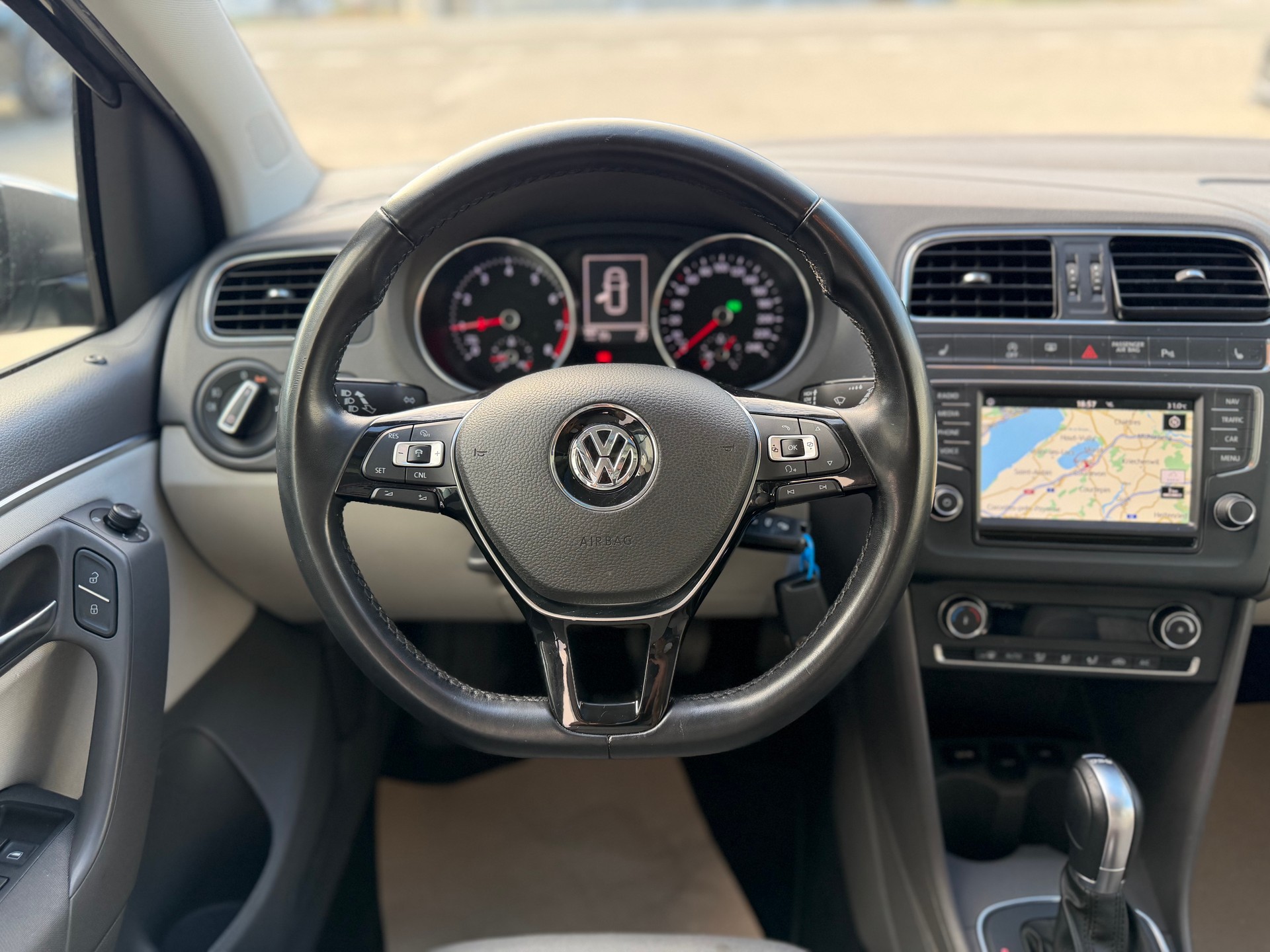 VW Polo 1.0 TSI BMT Comfortline DSG-image-13