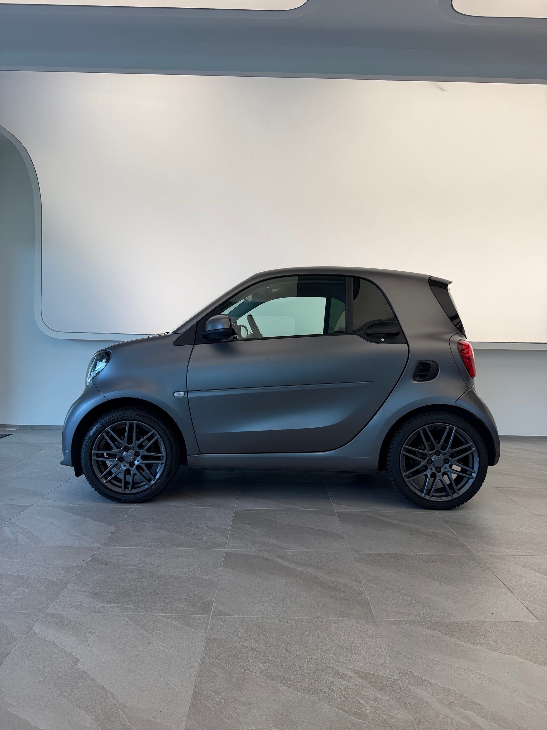 SMART fortwo prime Brabus-image-2
