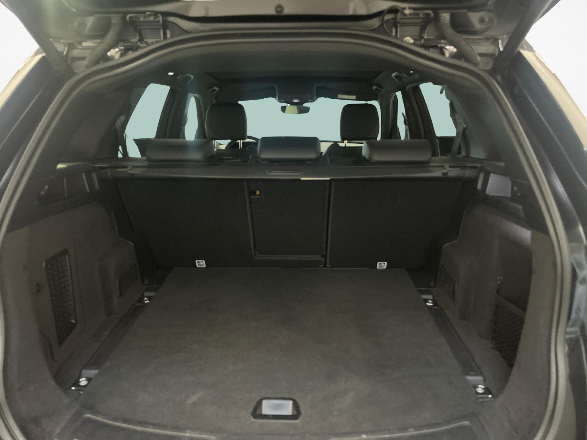 LAND ROVER Discovery Sport 2.0 Si4 S-image-11